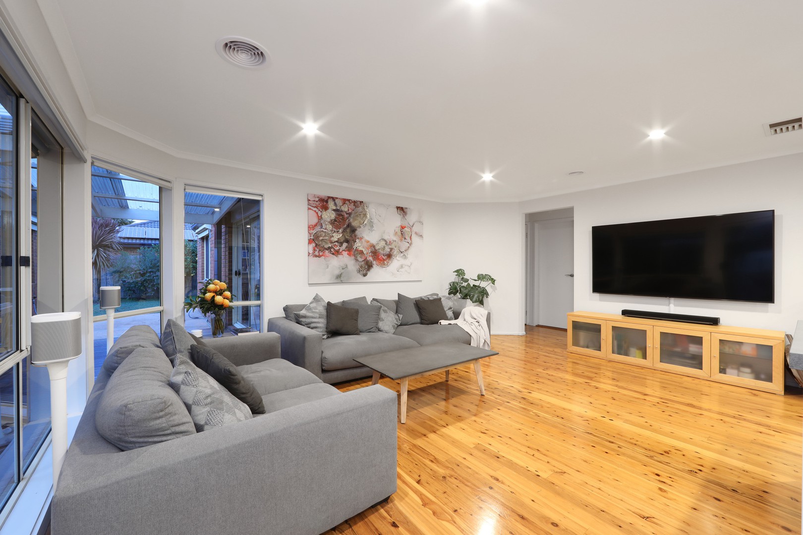 4 Hampden CourtRowville, VIC 3178, Rowville - Thumbnail 4