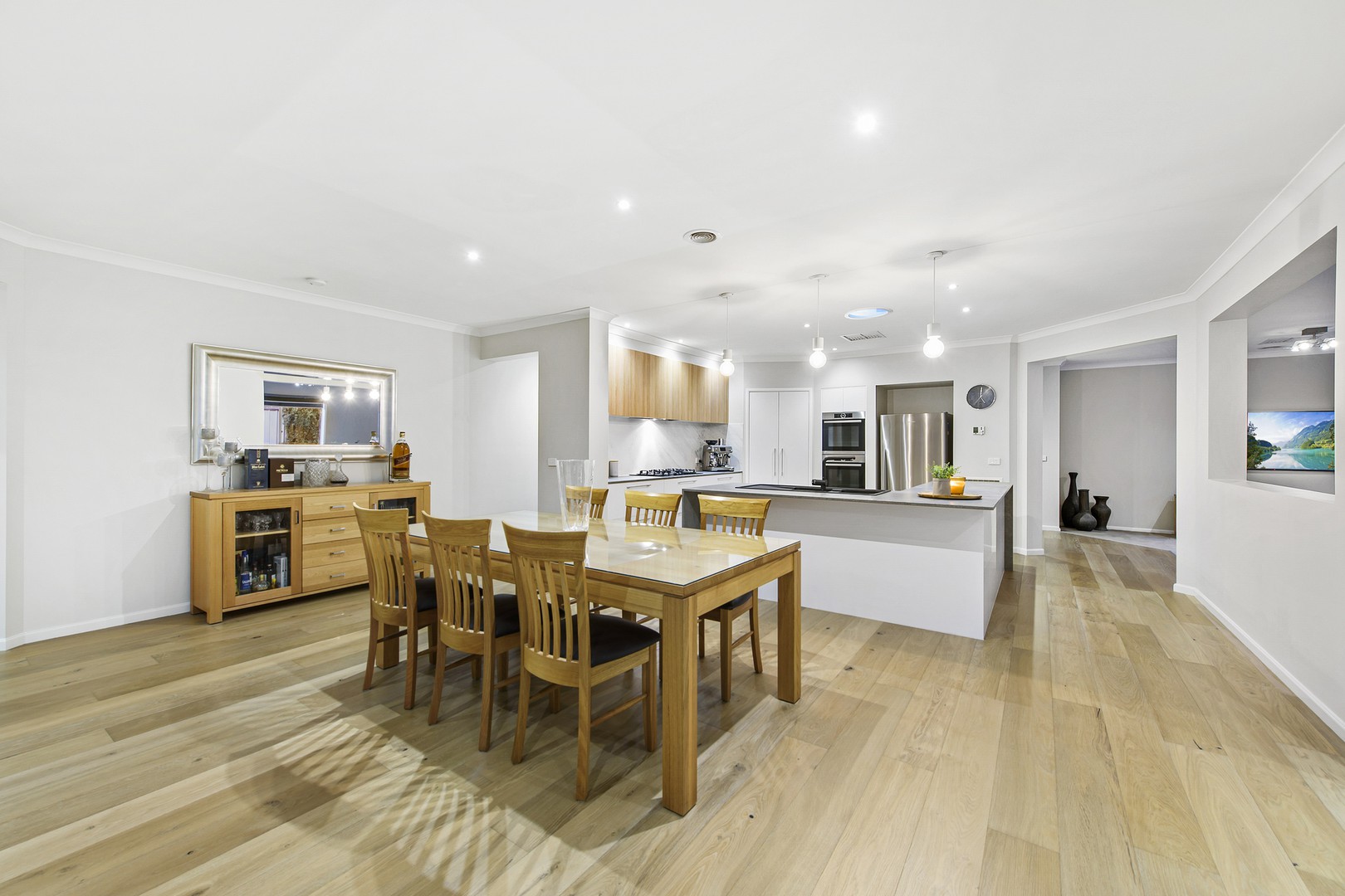 16 Caledonian CrescentHillside, VIC 3037, Hillside - Thumbnail 8