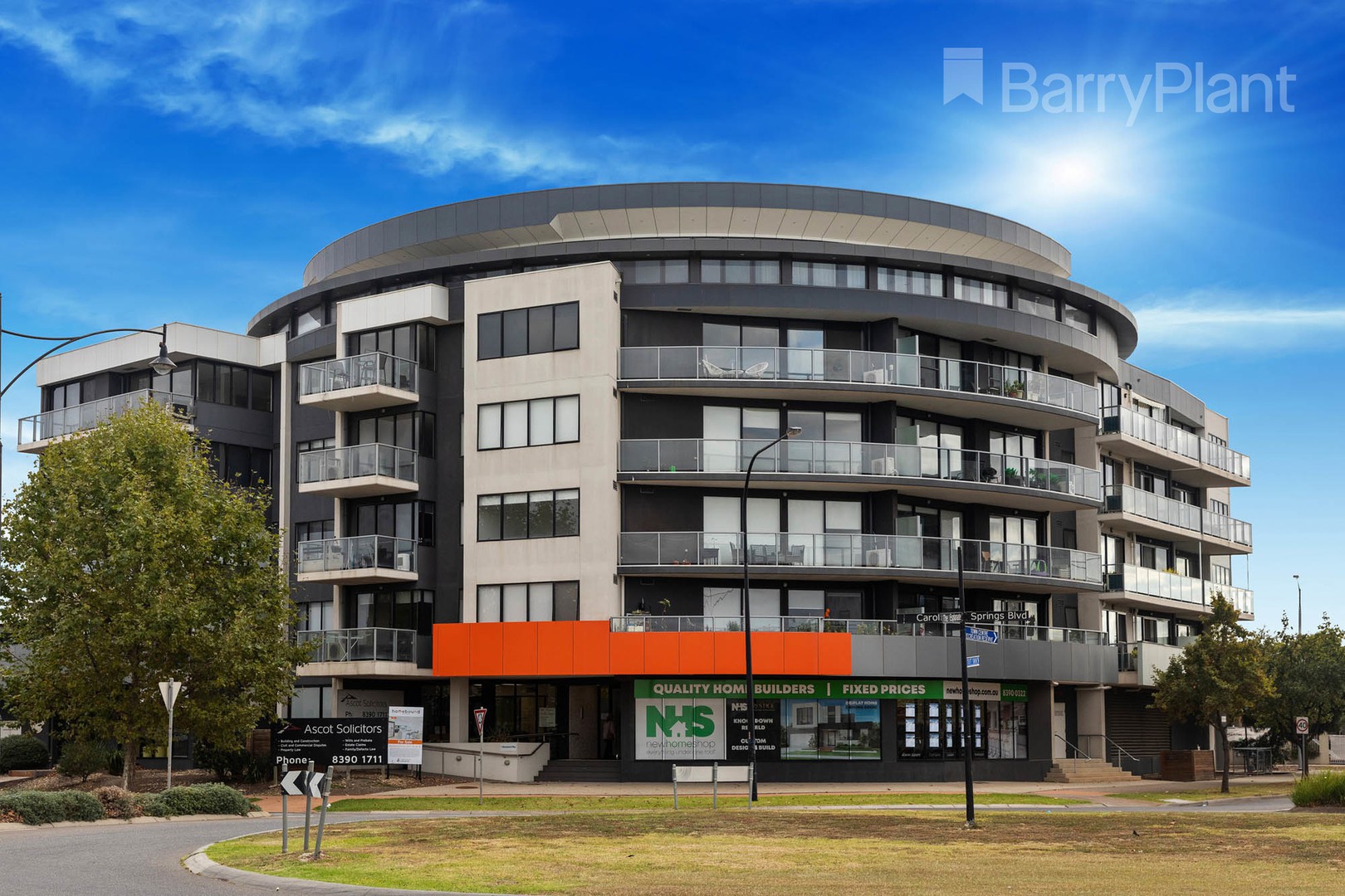 33/1 Woodward WayCaroline Springs, VIC 3023