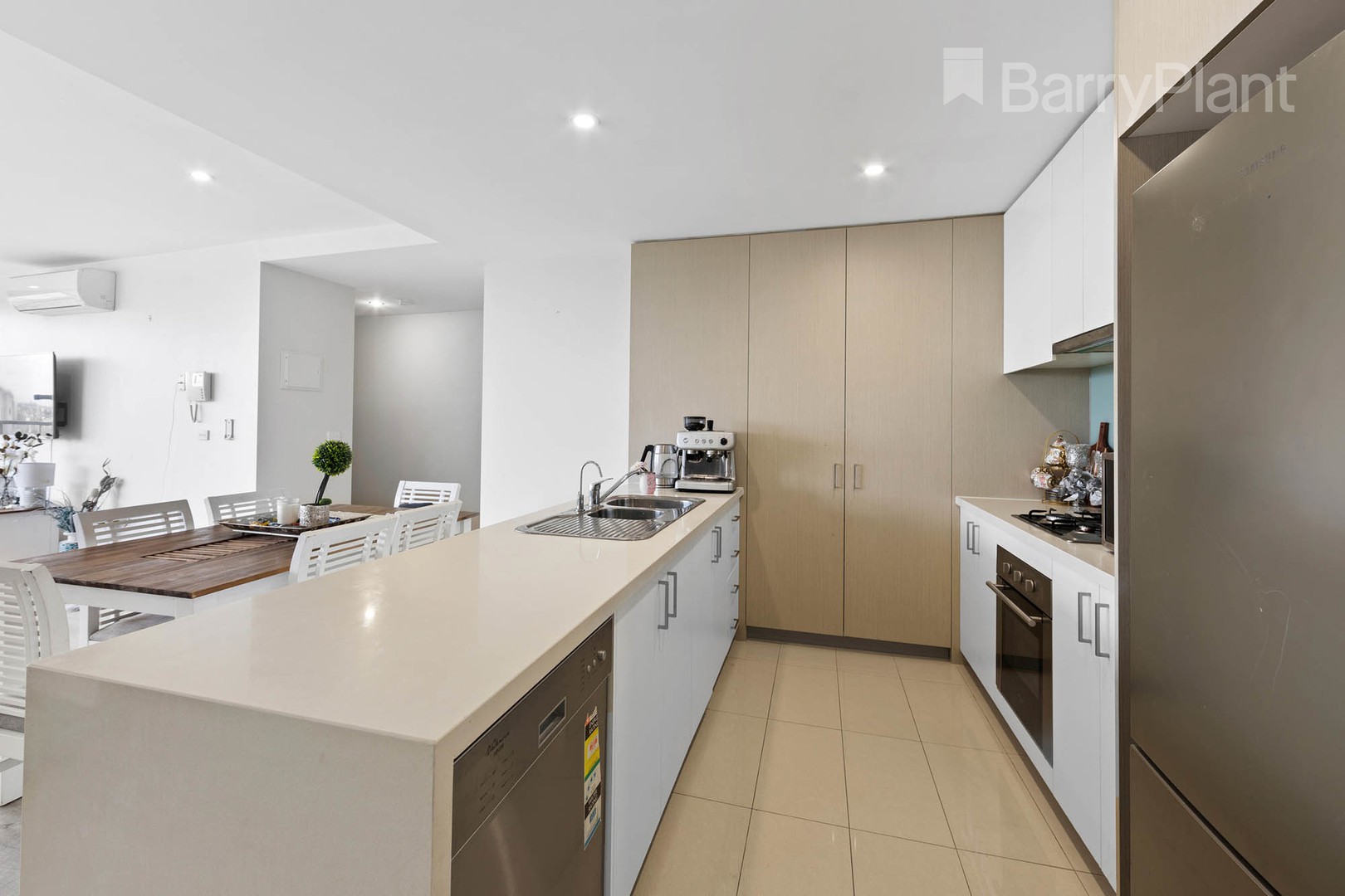 33/1 Woodward WayCaroline Springs, VIC 3023, Caroline Springs - Thumbnail 3