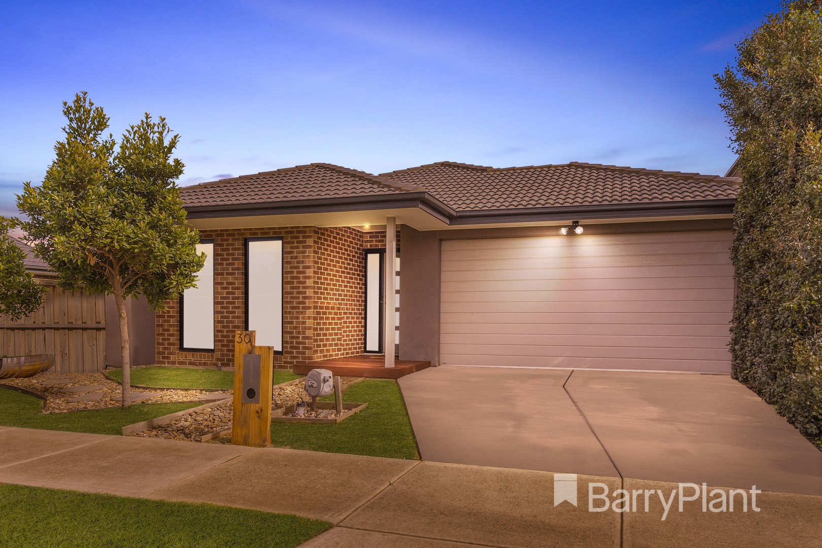 30 Charter Road, Werribee, VIC 3030 - Thumbnail 2 - 18/05/2021