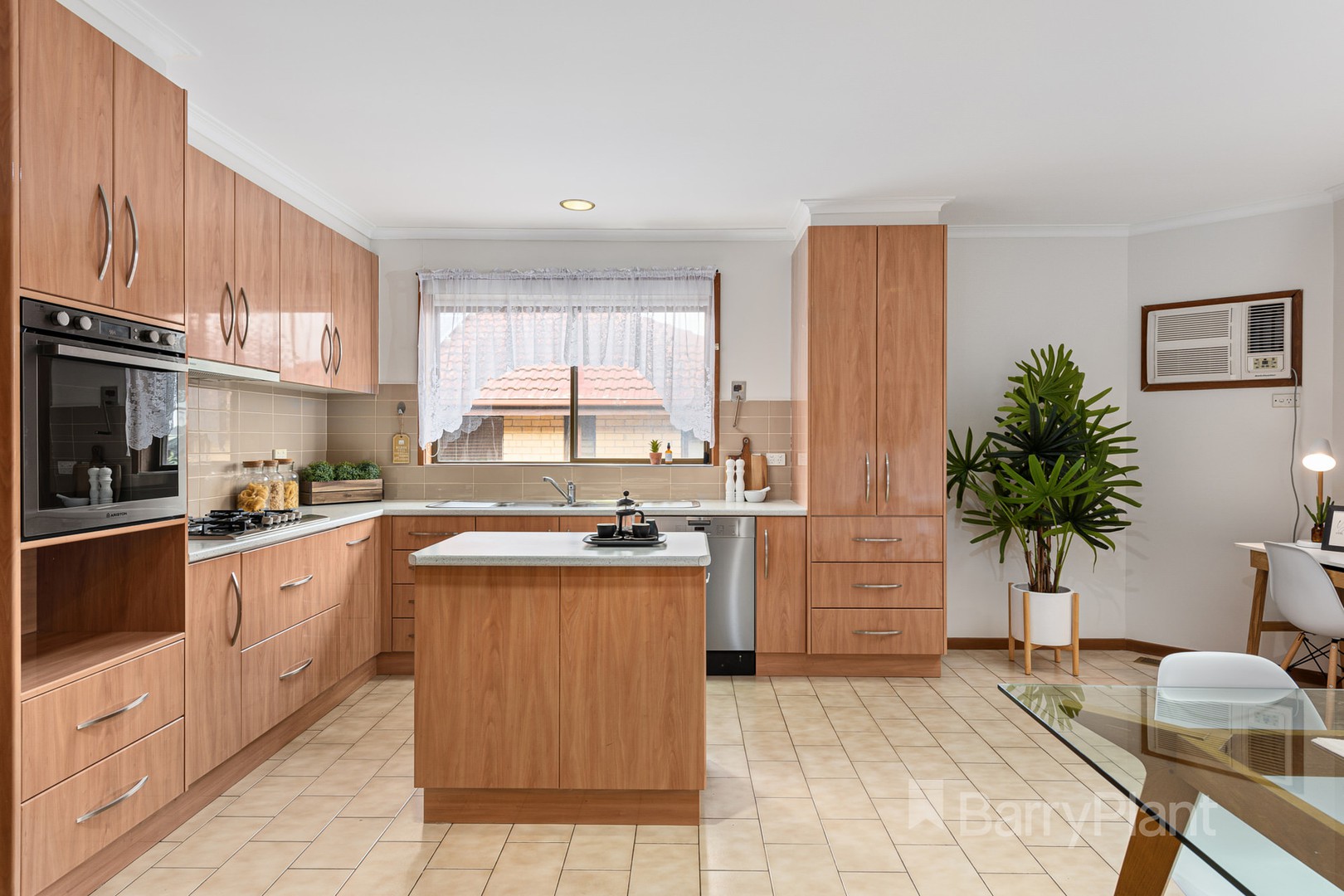 6 Fintonia RoadNoble Park, VIC 3174, Noble Park - Thumbnail 6