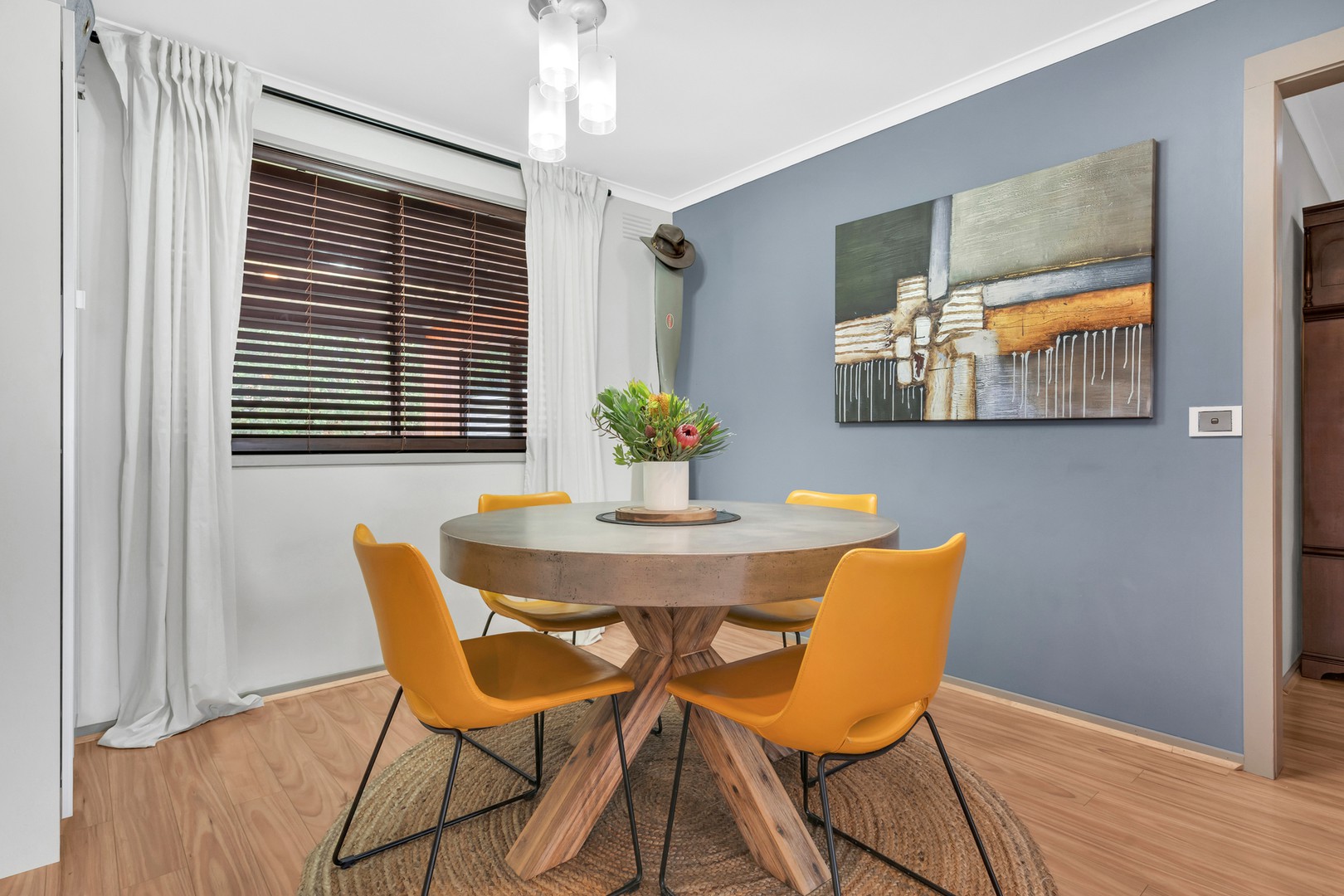 64 Langdon CrescentCraigieburn, VIC 3064, Craigieburn - Thumbnail 4