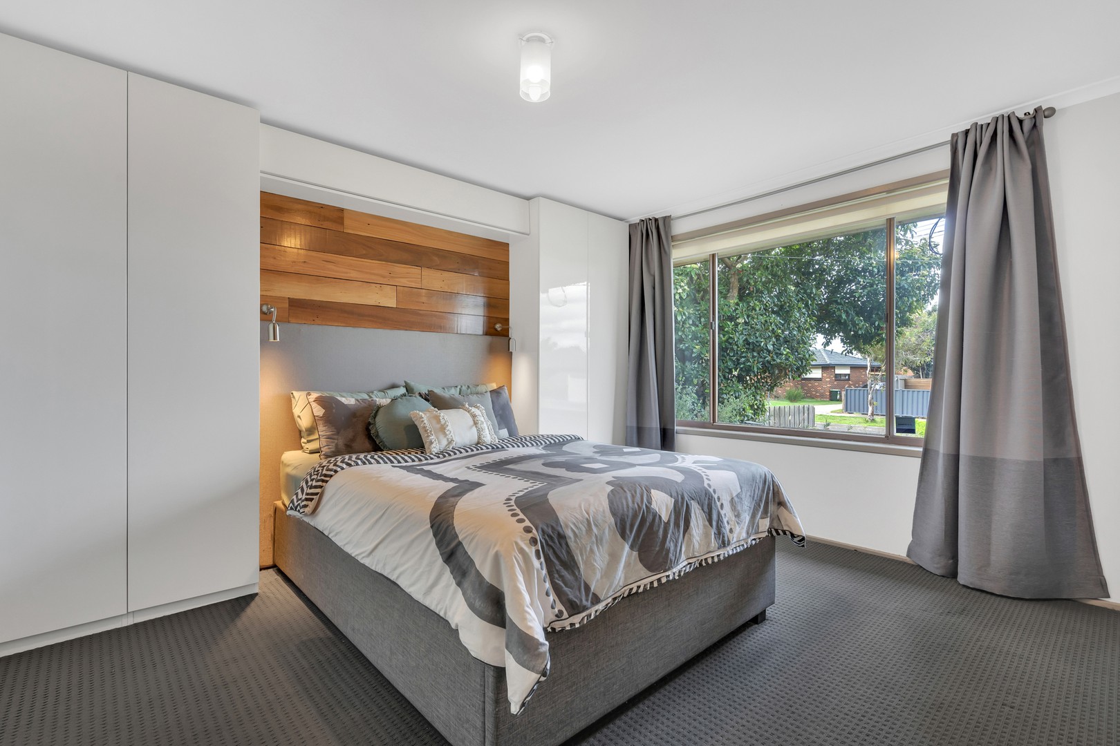 64 Langdon CrescentCraigieburn, VIC 3064, Craigieburn - Thumbnail 8