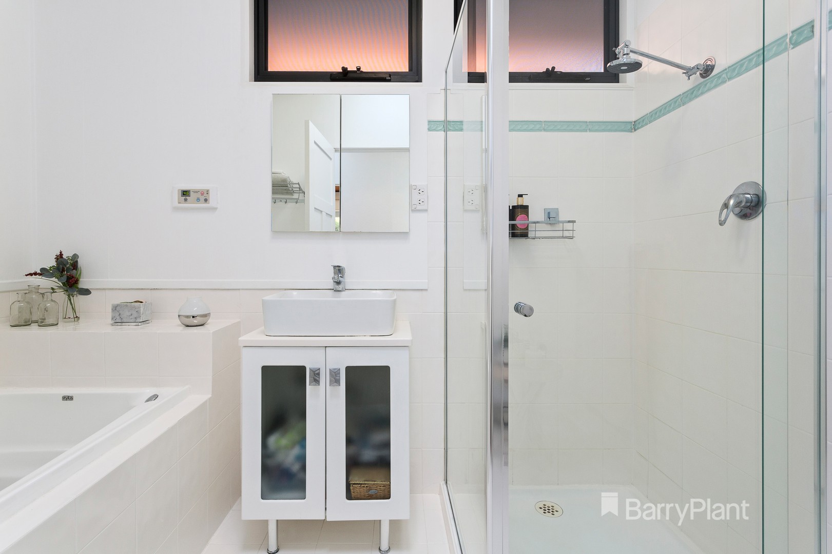 19 Menarra Street, Doncaster, VIC 3108, Doncaster - Thumbnail 8
