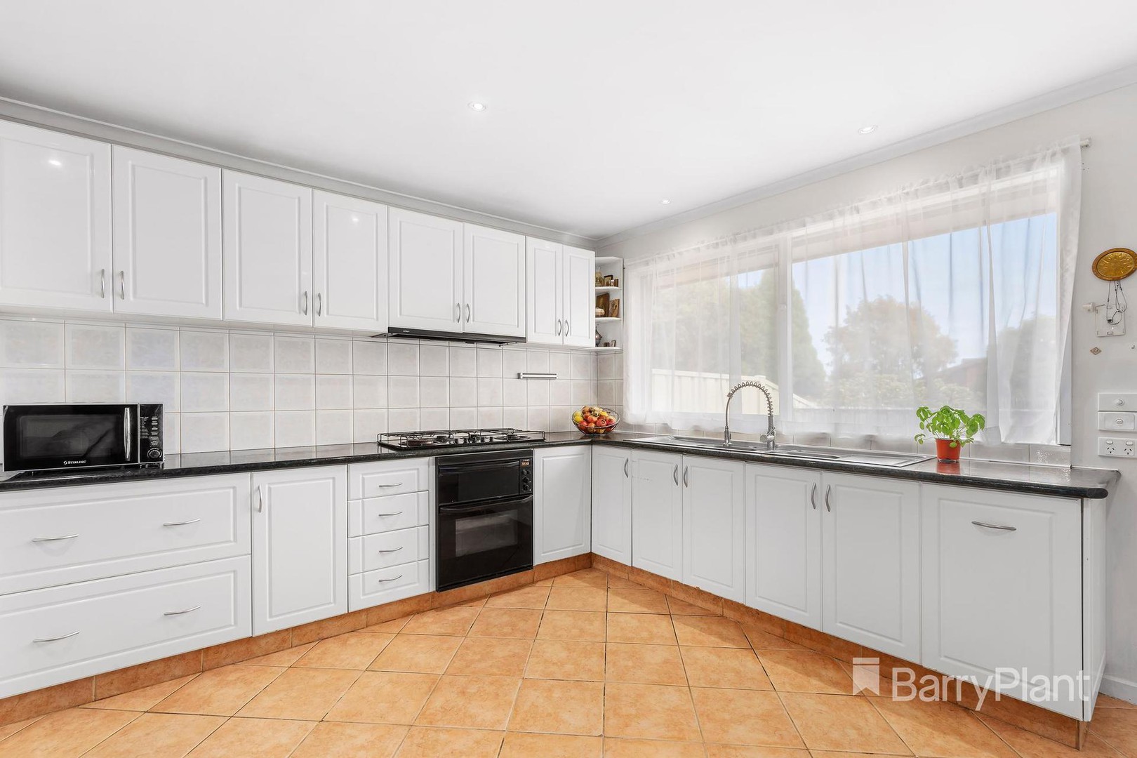 80 Moorhead DriveMill Park, VIC 3082, Mill Park - Thumbnail 4