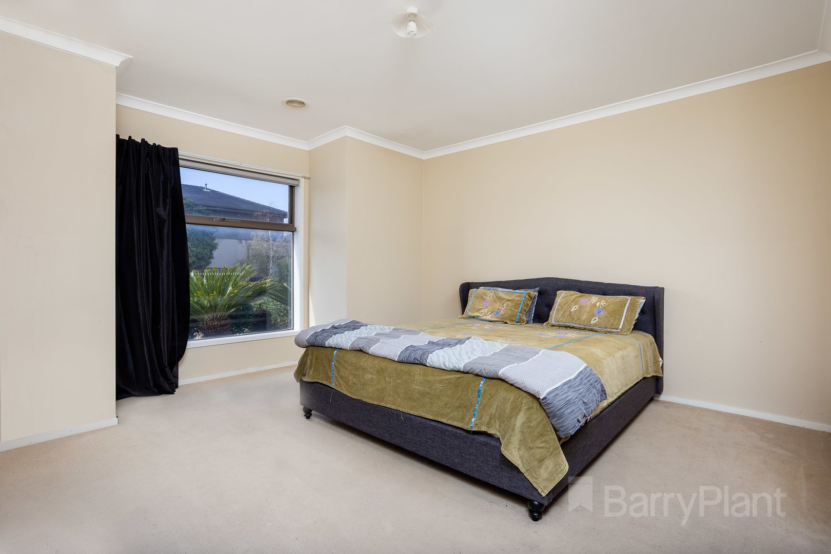 13 Aruba AvenuePoint Cook, VIC 3030, Point Cook - Thumbnail 2