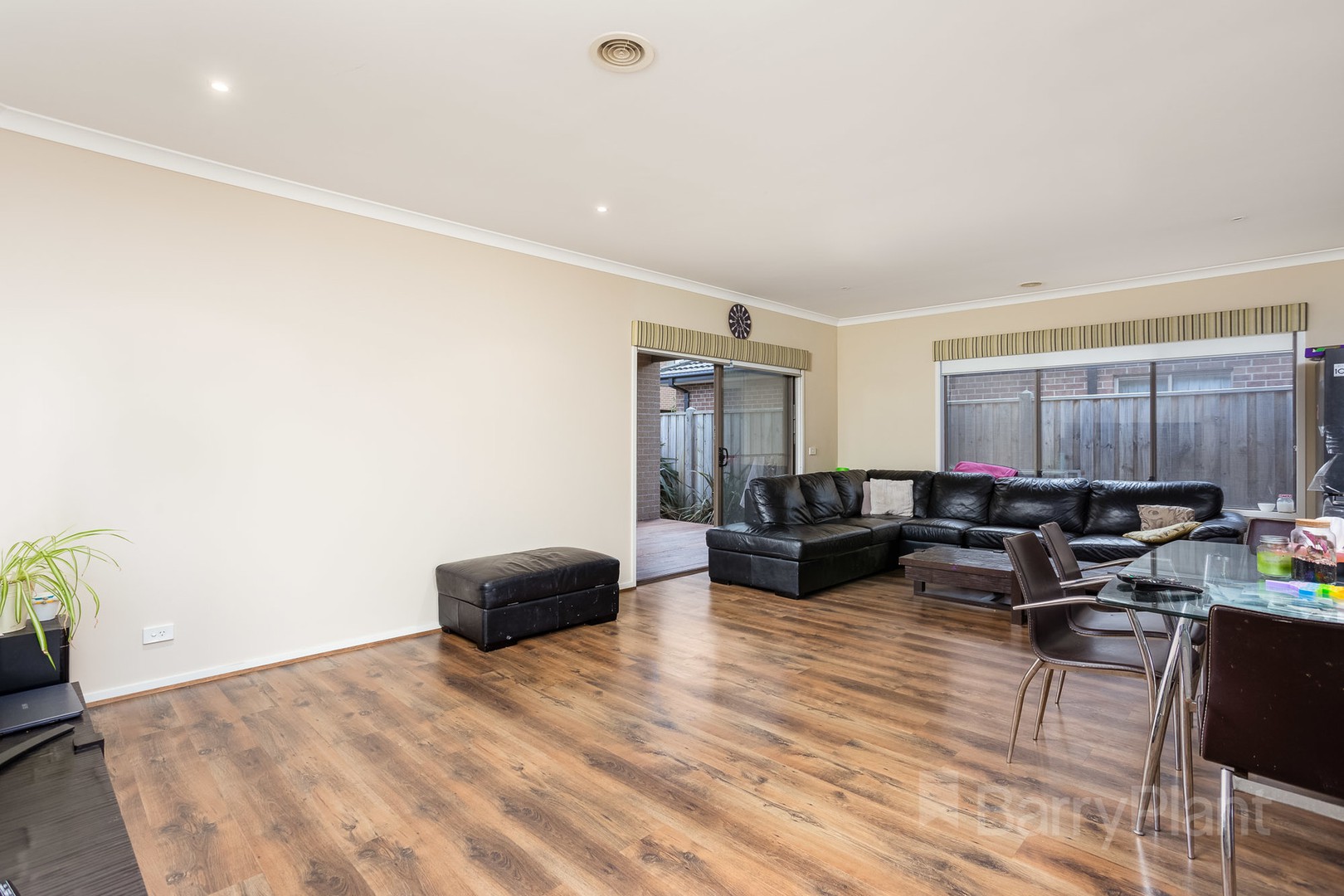 13 Aruba AvenuePoint Cook, VIC 3030, Point Cook - Thumbnail 7