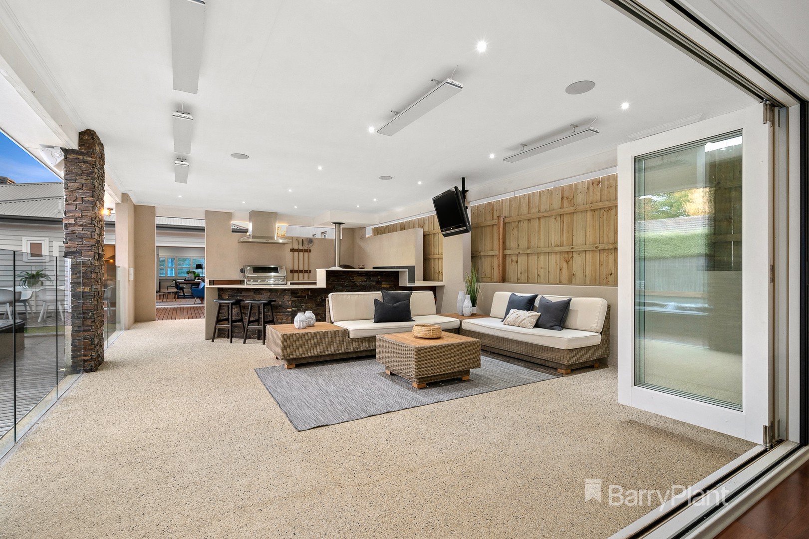 11 Wattle Street, Box Hill North, VIC 3129, Box Hill North - Thumbnail 4