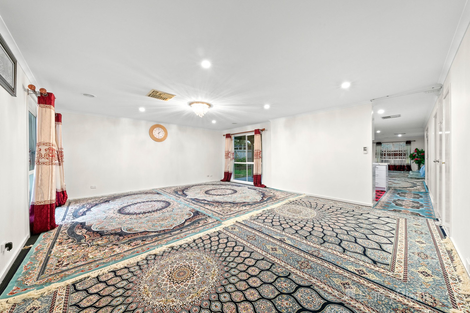 8 Maria CourtCranbourne North, VIC 3977, Cranbourne North - Thumbnail 3