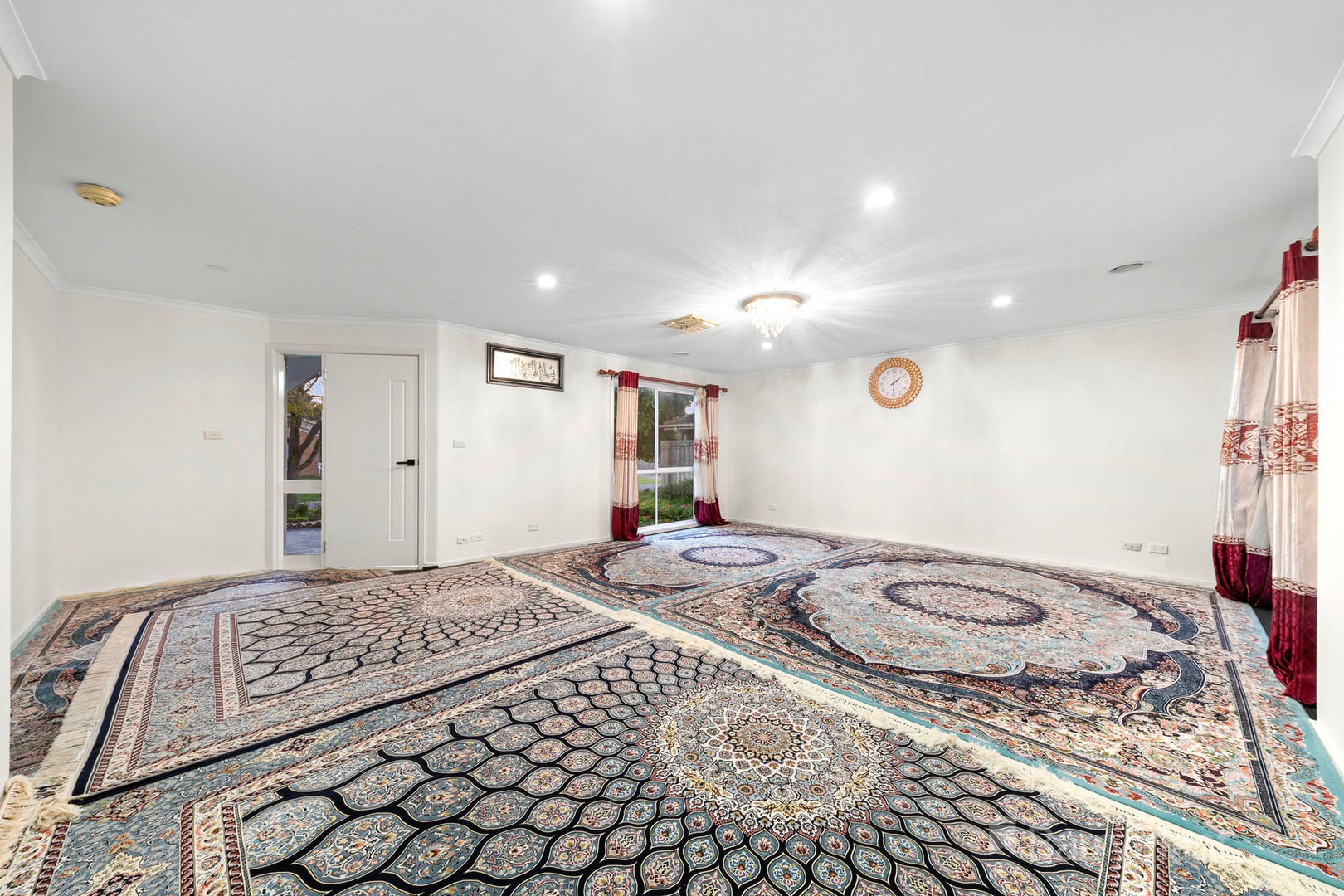 8 Maria CourtCranbourne North, VIC 3977, Cranbourne North - Thumbnail 6