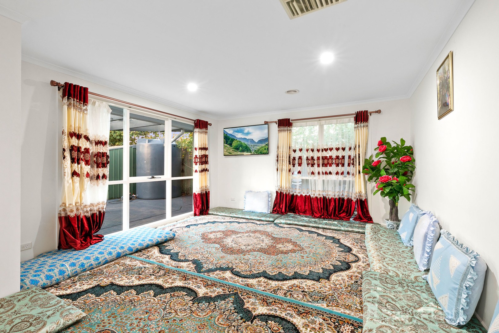 8 Maria CourtCranbourne North, VIC 3977, Cranbourne North - Thumbnail 7