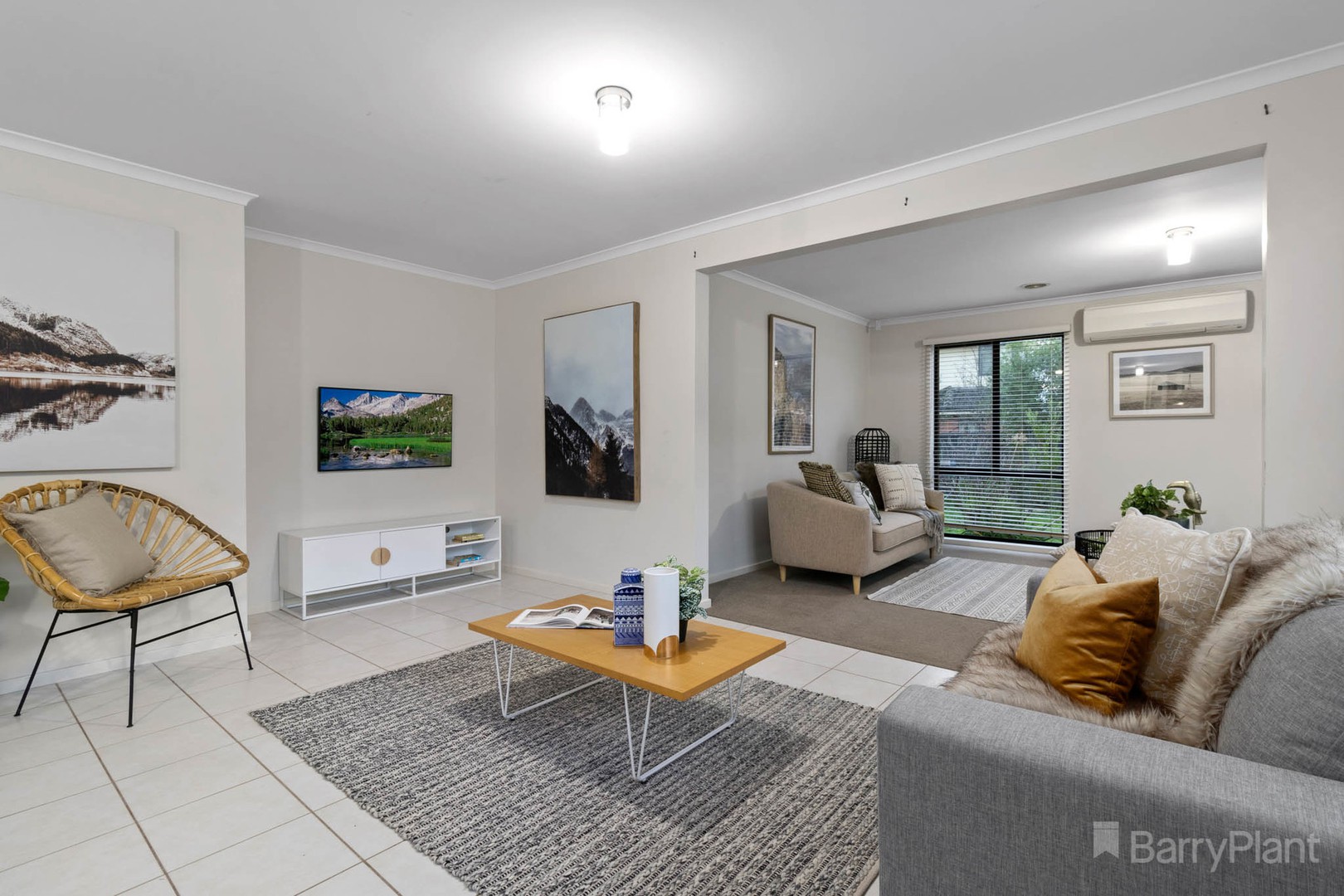 8 Ormiston PlaceNarre Warren South, VIC 3805, Narre Warren South - Thumbnail 4