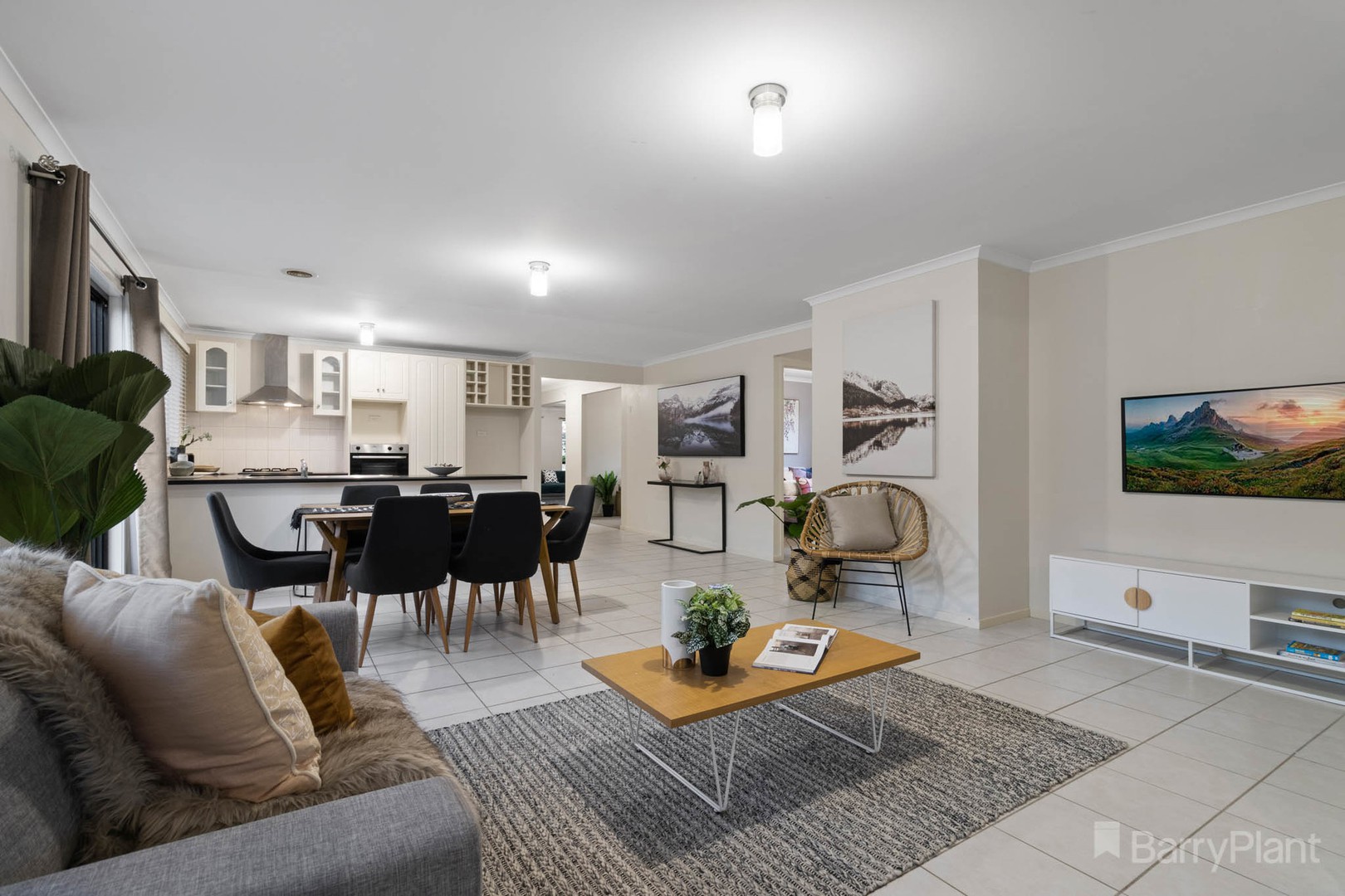 8 Ormiston PlaceNarre Warren South, VIC 3805, Narre Warren South - Thumbnail 6