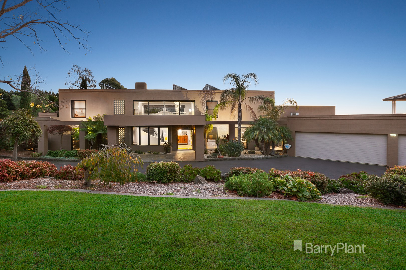 17 Monckton Road, Templestowe, VIC 3106, Templestowe - Thumbnail 2