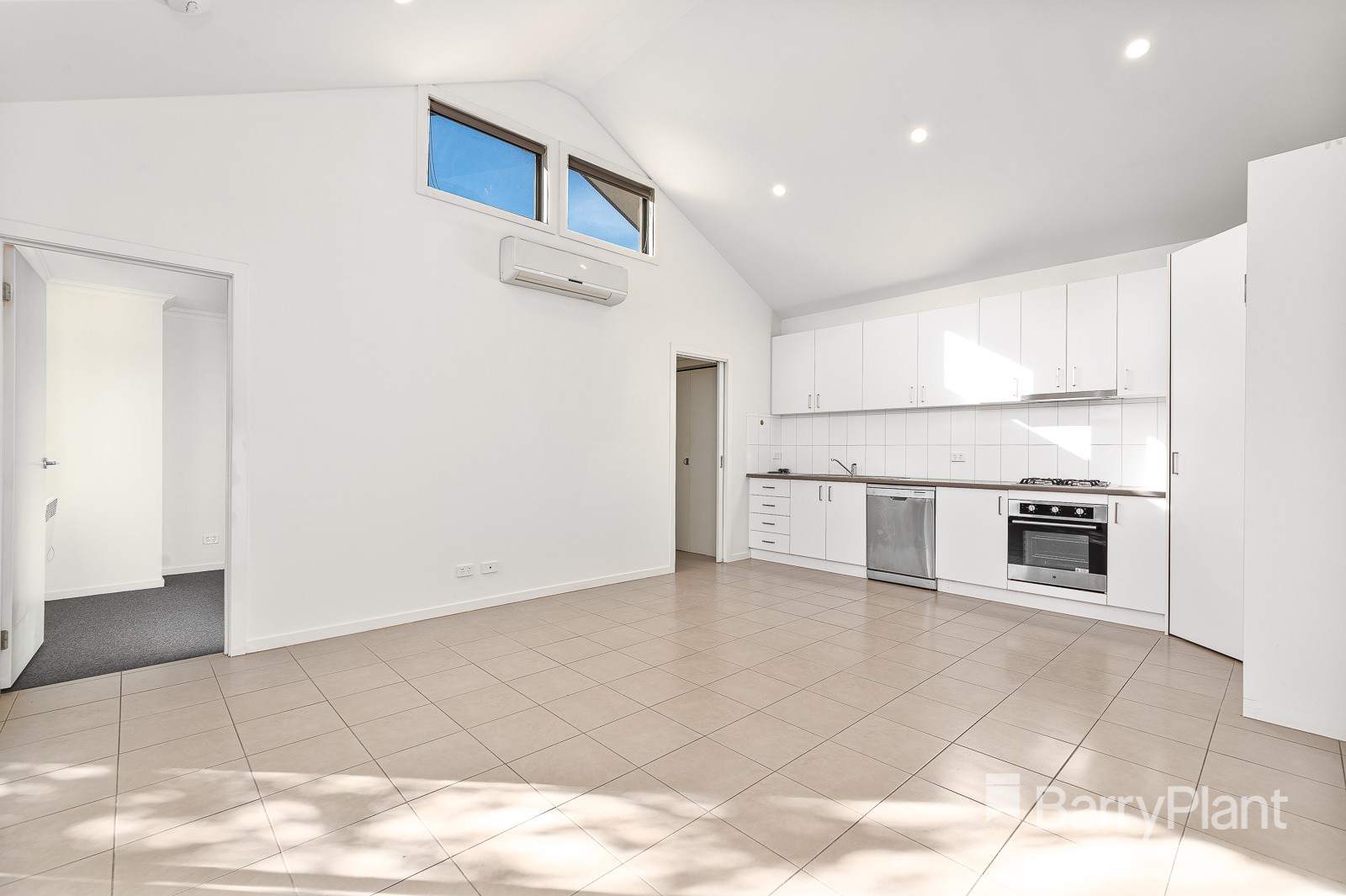 4/45 Nepean StreetBroadmeadows, VIC 3047, Broadmeadows - Thumbnail 3