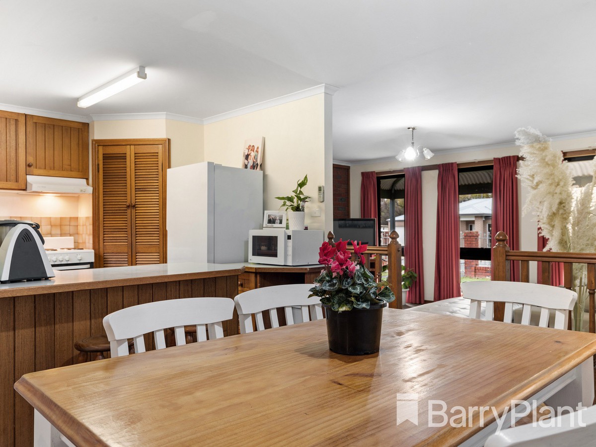 46 Bradby AvenueMount Clear, VIC 3350, Mount Clear - Thumbnail 3