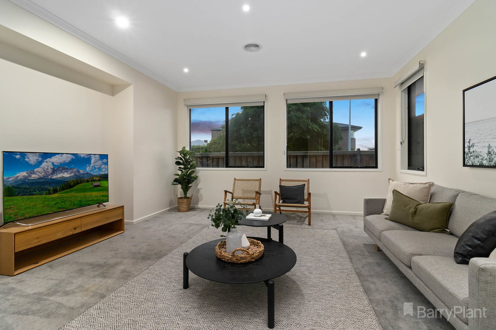 64 Riverstone BoulevardClyde North, VIC 3978, Clyde North - Thumbnail 3