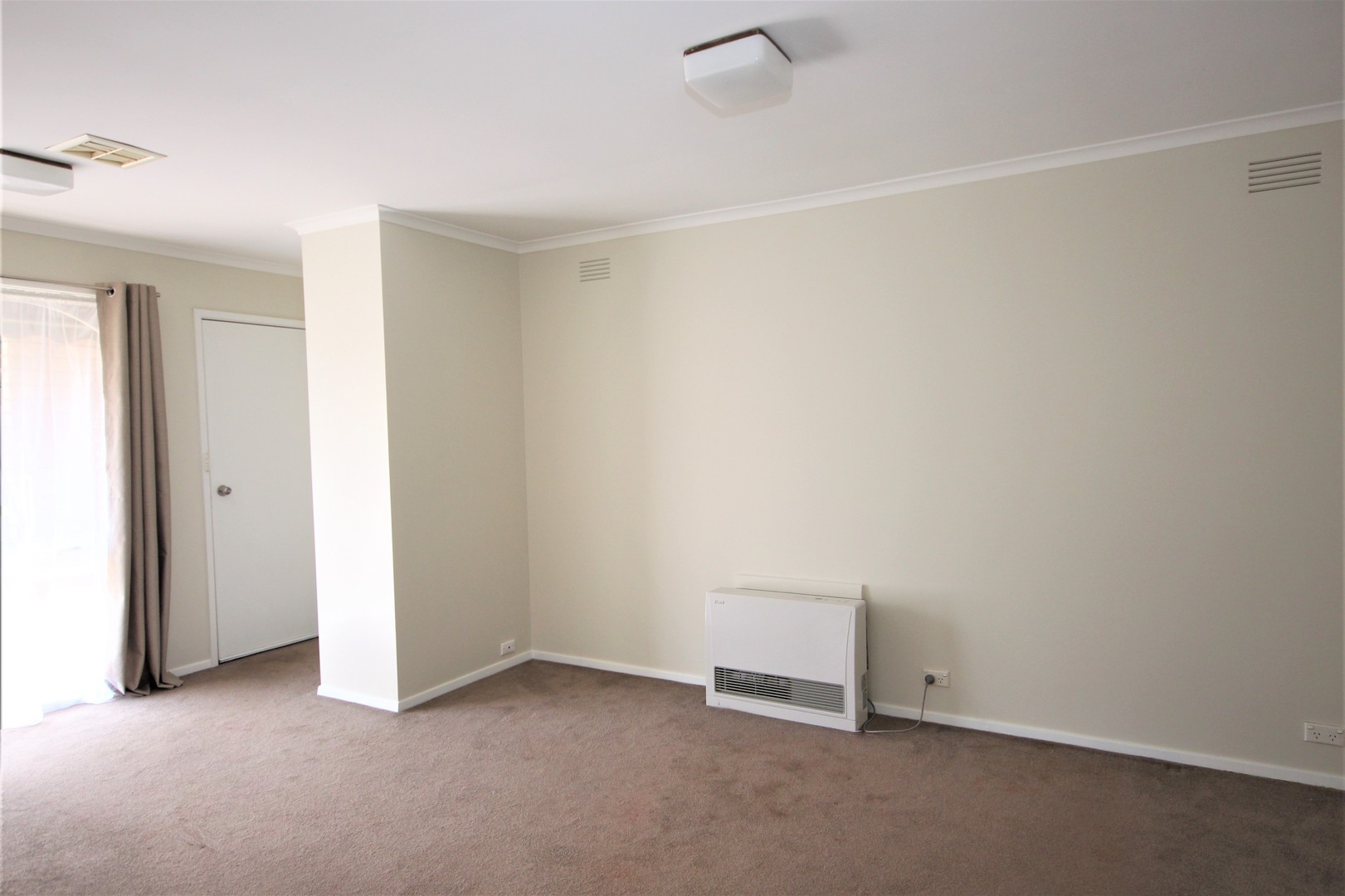 3/1-3 Roxby Street, Manifold Heights, VIC 3218 - Thumbnail 2 - 21/05/2021