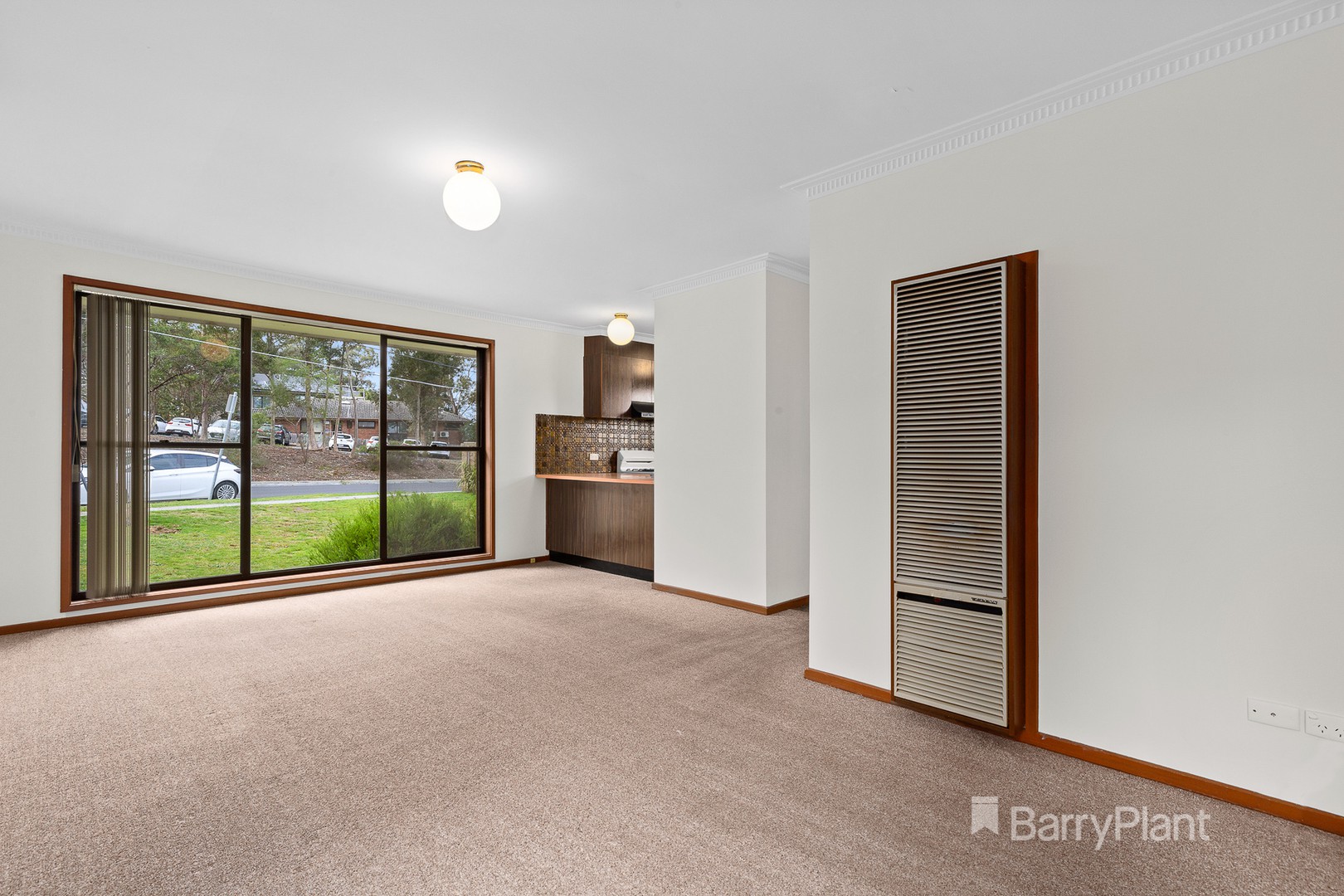 1/12 Ware CrescentRingwood East, VIC 3135, Ringwood East - Thumbnail 2