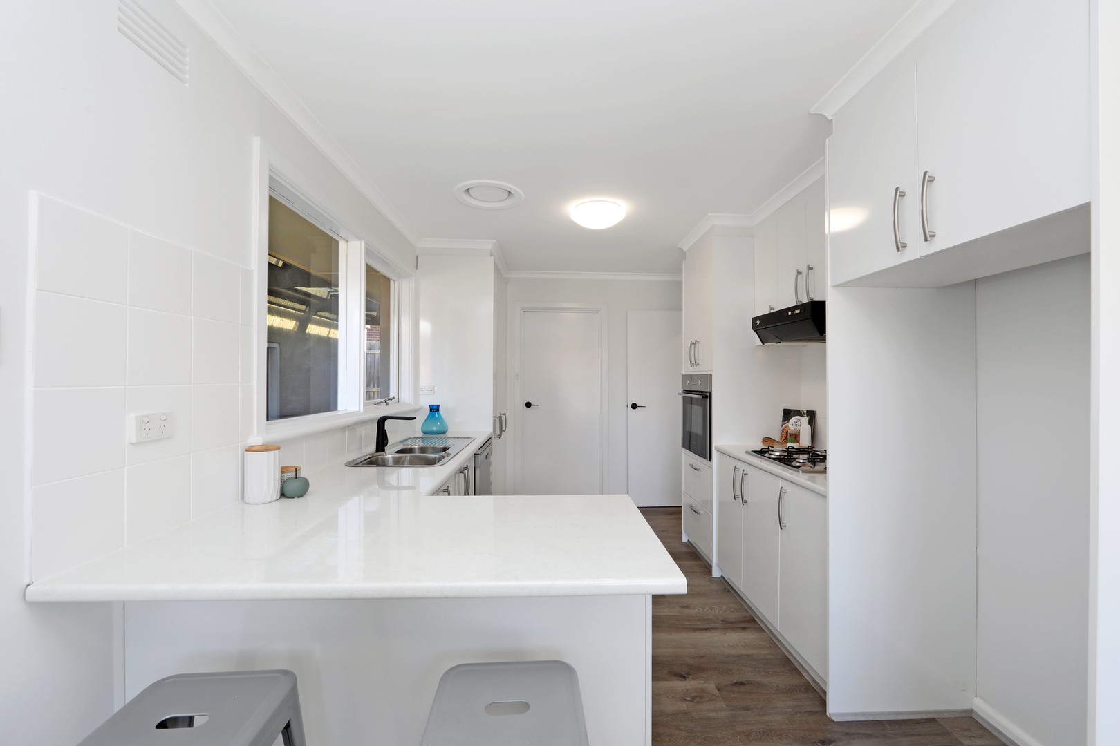 1/21 Commercial RoadFerntree Gully, VIC 3156, Ferntree Gully - Thumbnail 3