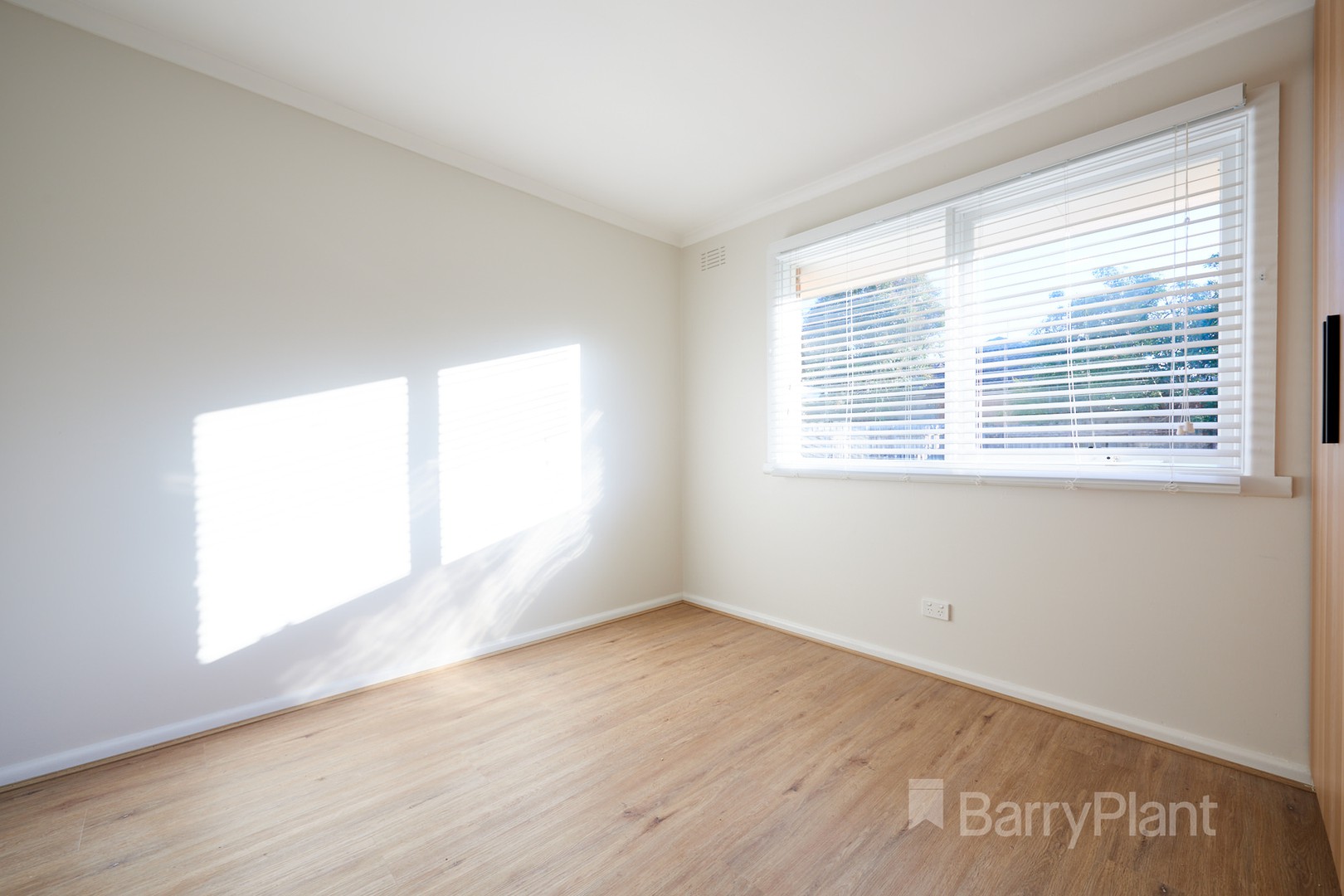 117 Oakwood AvenueNoble Park North, VIC 3174, Noble Park North - Thumbnail 6