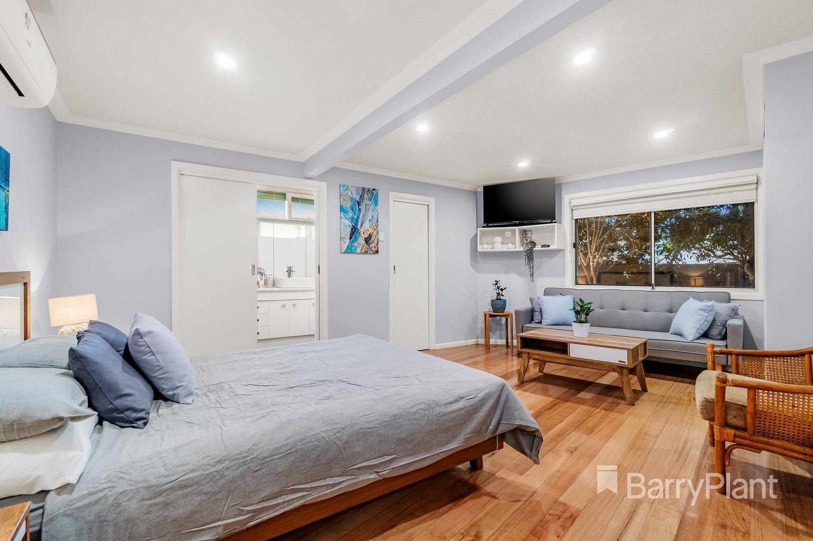 155 Cameron ParadeWatsonia North, VIC 3087, Watsonia North - Thumbnail 5