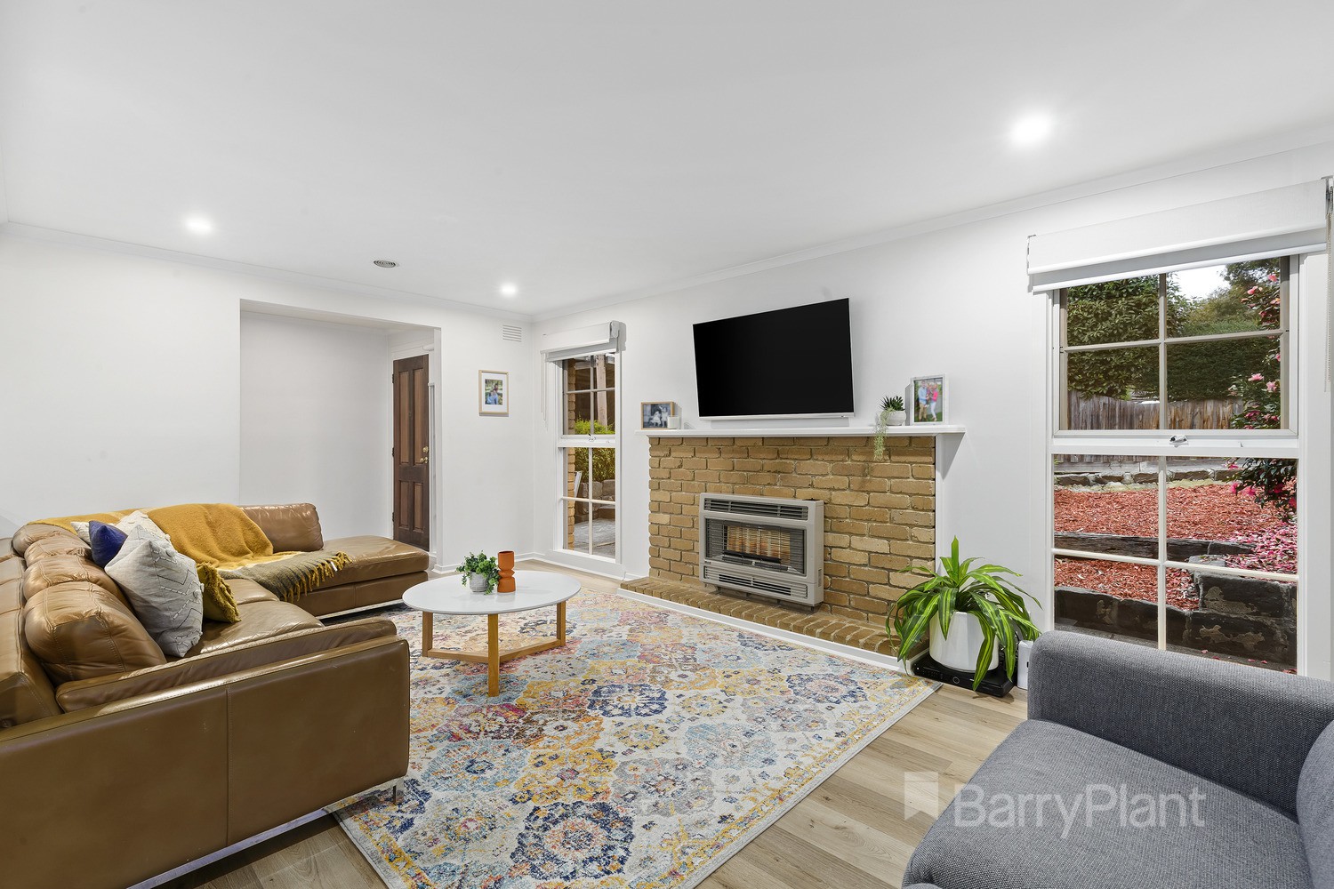 72 Macorna StreetWatsonia North, VIC 3087, Watsonia North - Thumbnail 2