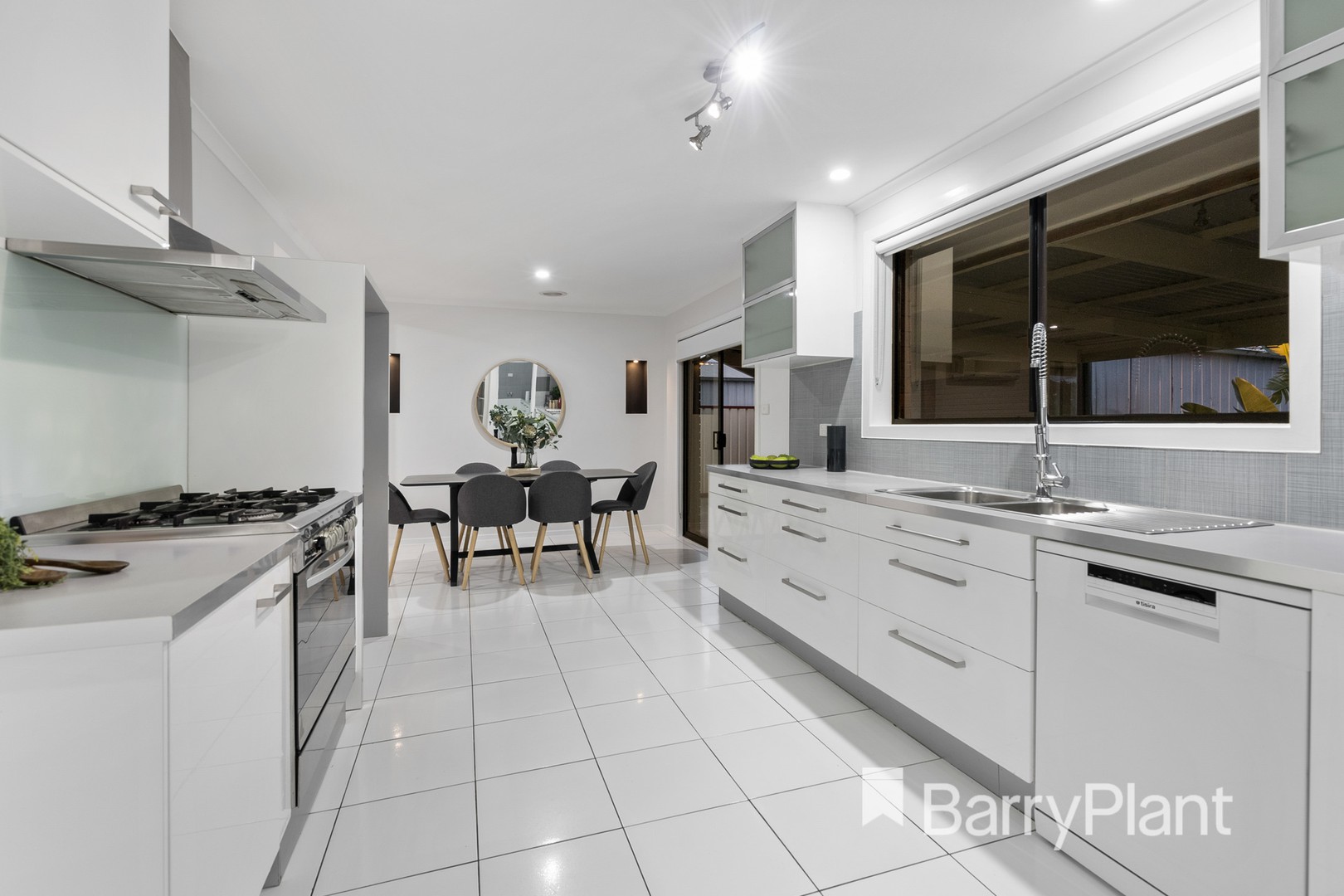 93 Concord CircuitAlbanvale, VIC 3021, Albanvale - Thumbnail 6