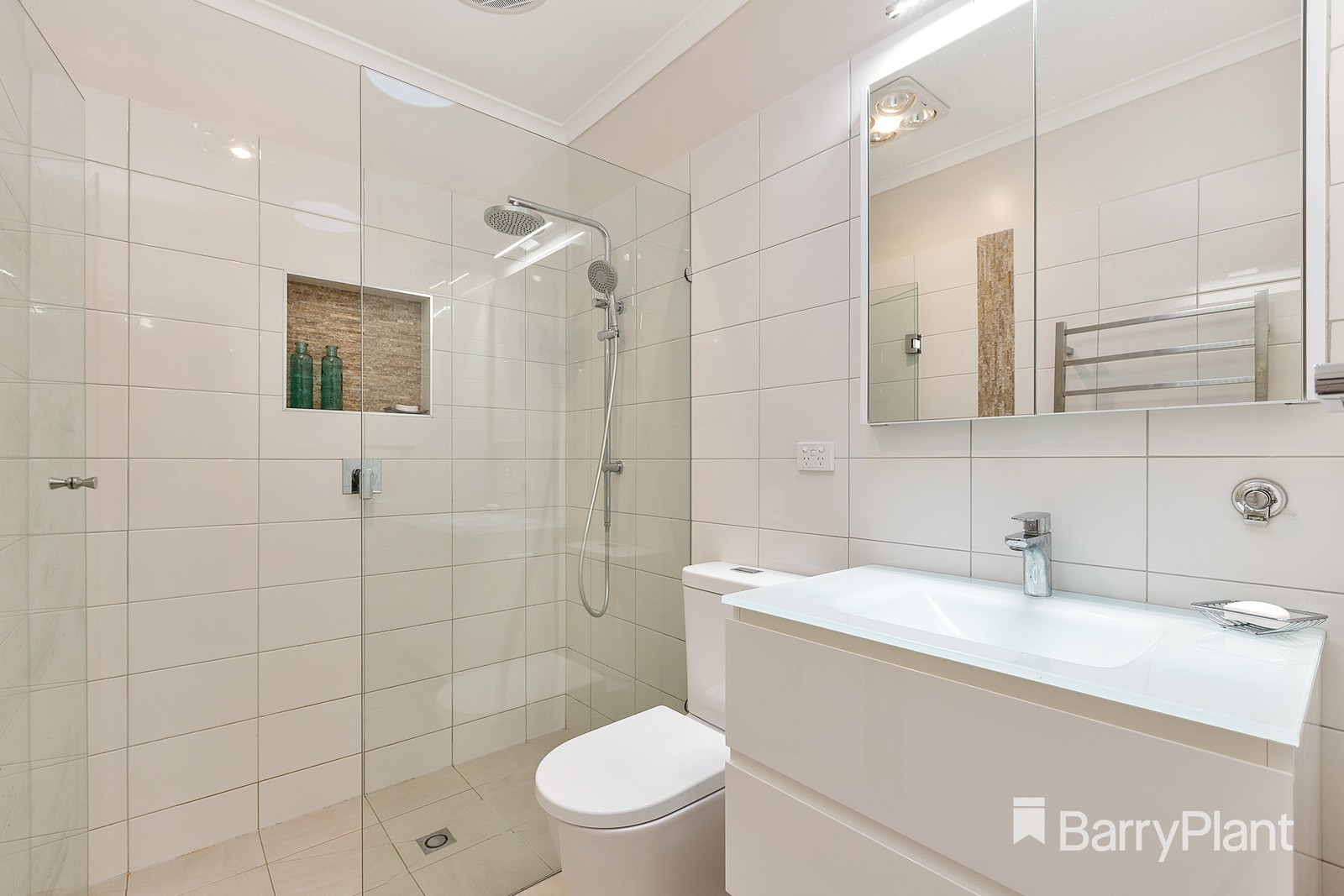 63 Leicester AvenueGlen Waverley, VIC 3150, Glen Waverley - Thumbnail 8