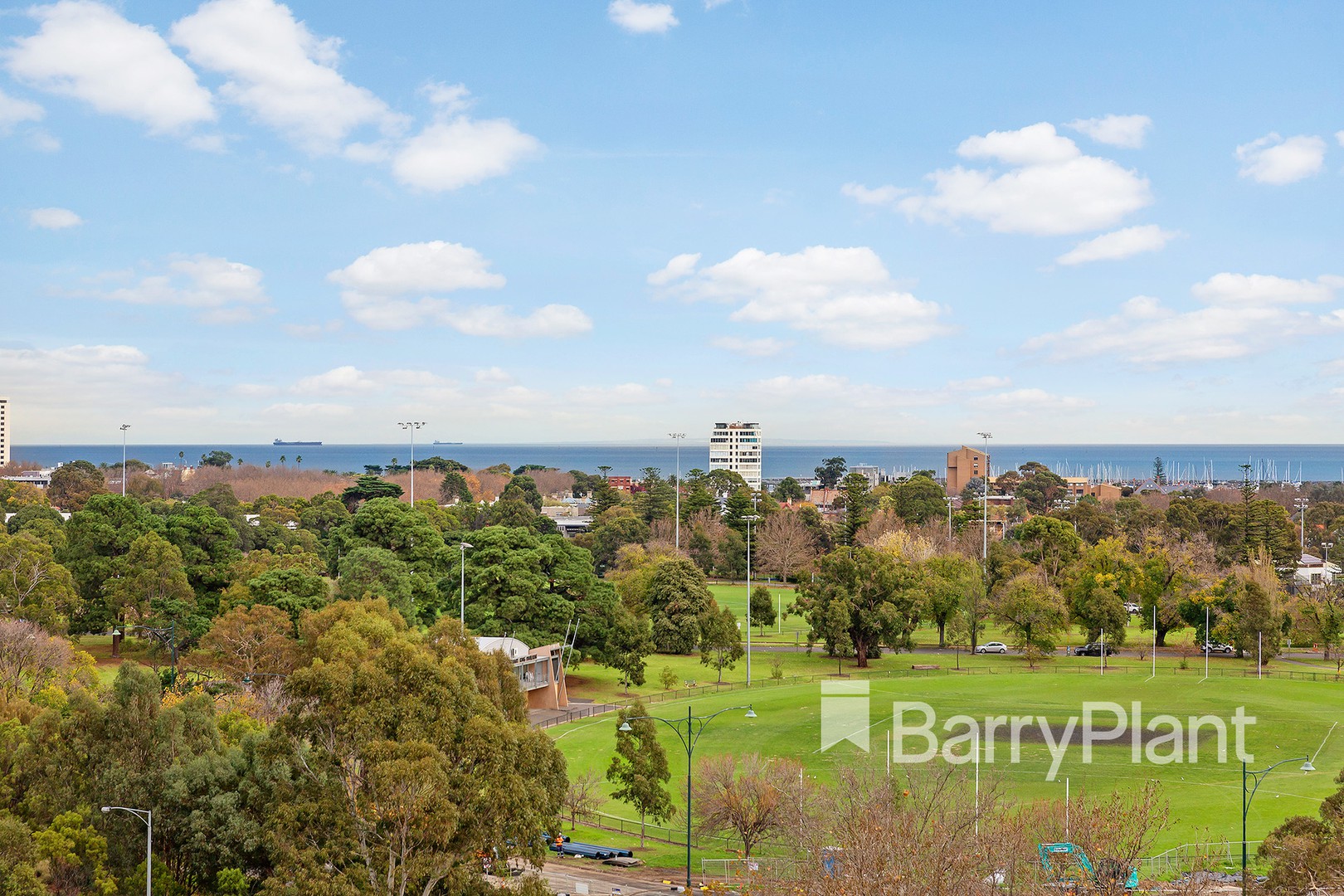 906/77 Queens RoadMelbourne, VIC 3004