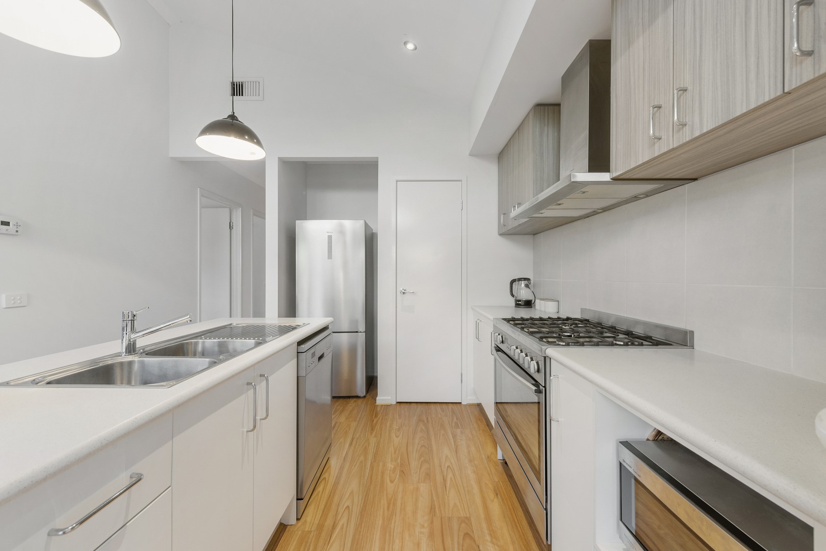 13 McKillop WayFraser Rise, VIC 3336, Fraser Rise - Thumbnail 5