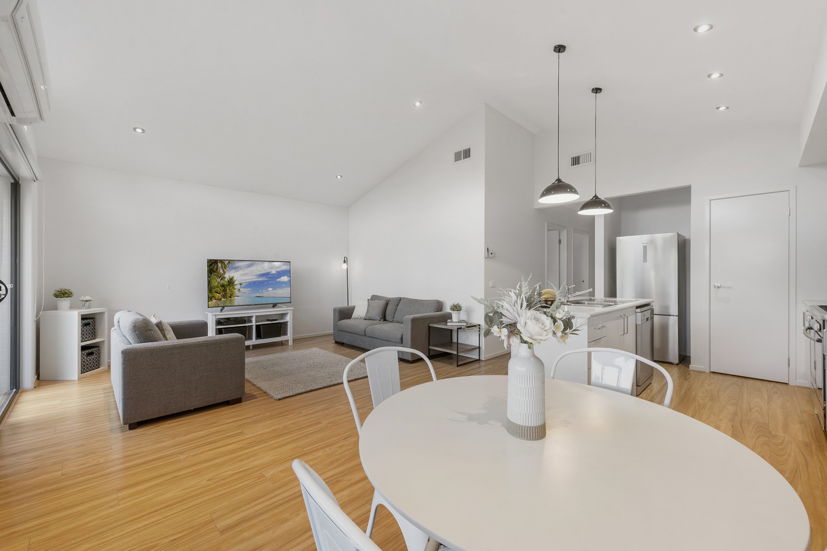 13 McKillop WayFraser Rise, VIC 3336, Fraser Rise - Thumbnail 6