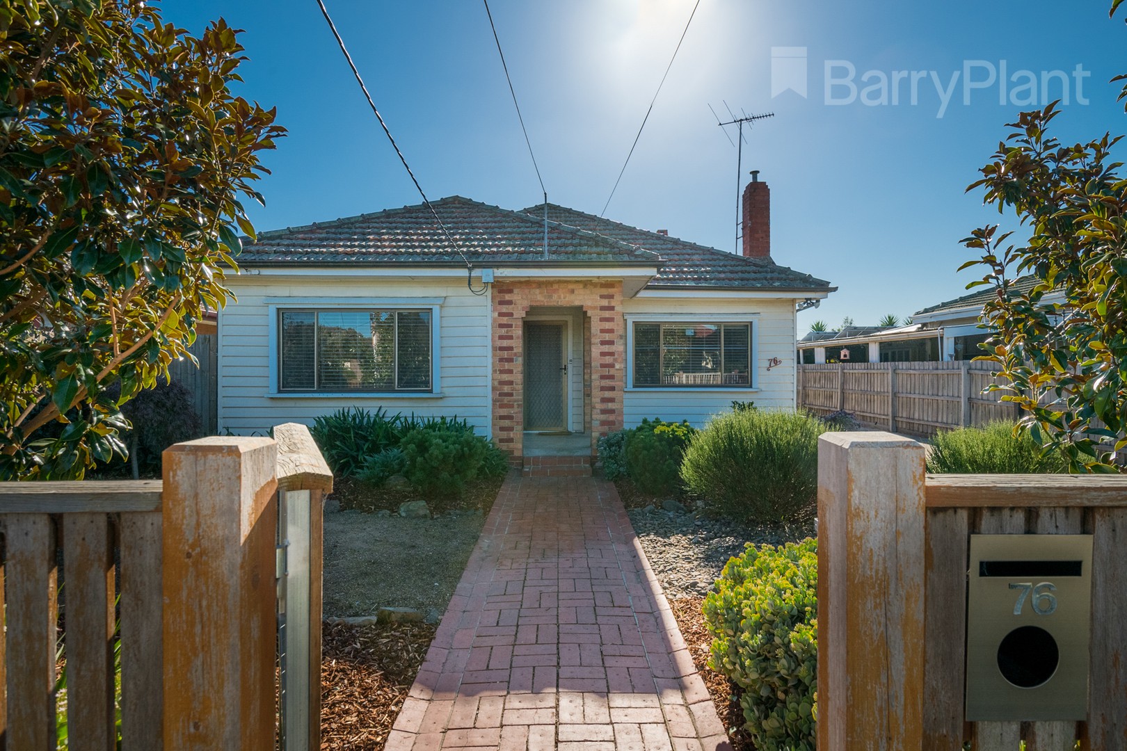 76 Liston AvenueReservoir, VIC 3073, Reservoir - Thumbnail 2