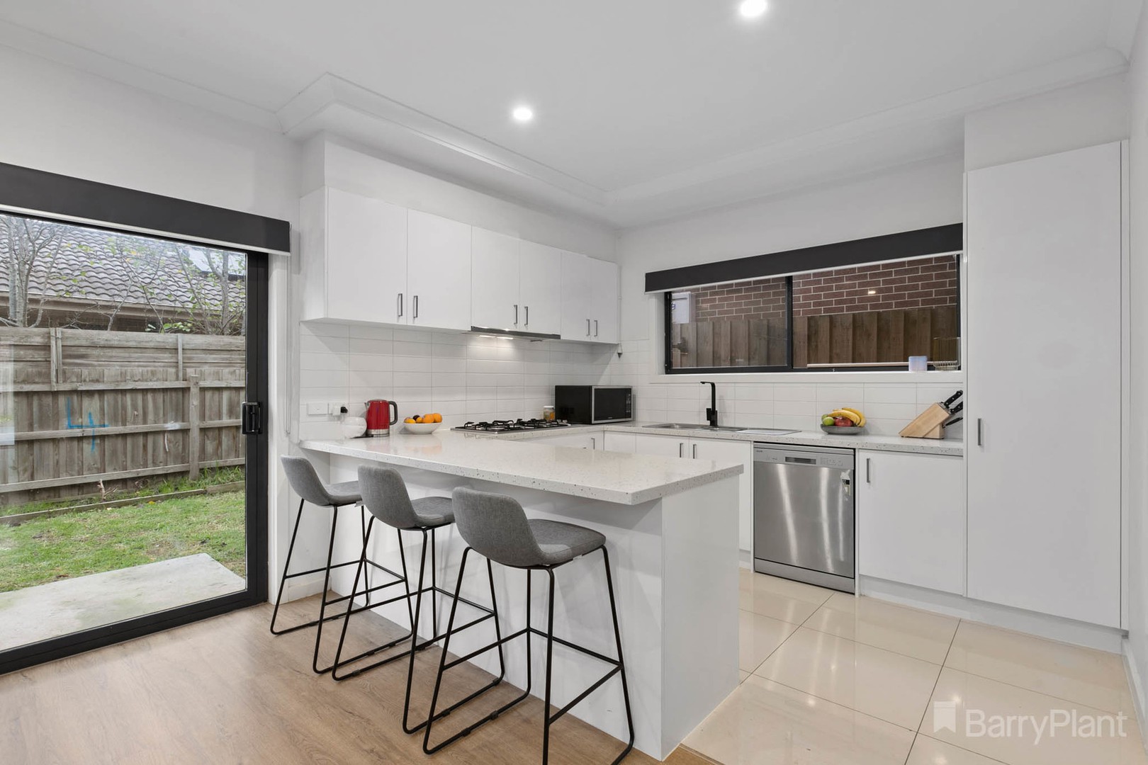 2/147 Golf Links RoadBerwick, VIC 3806, Berwick - Thumbnail 4