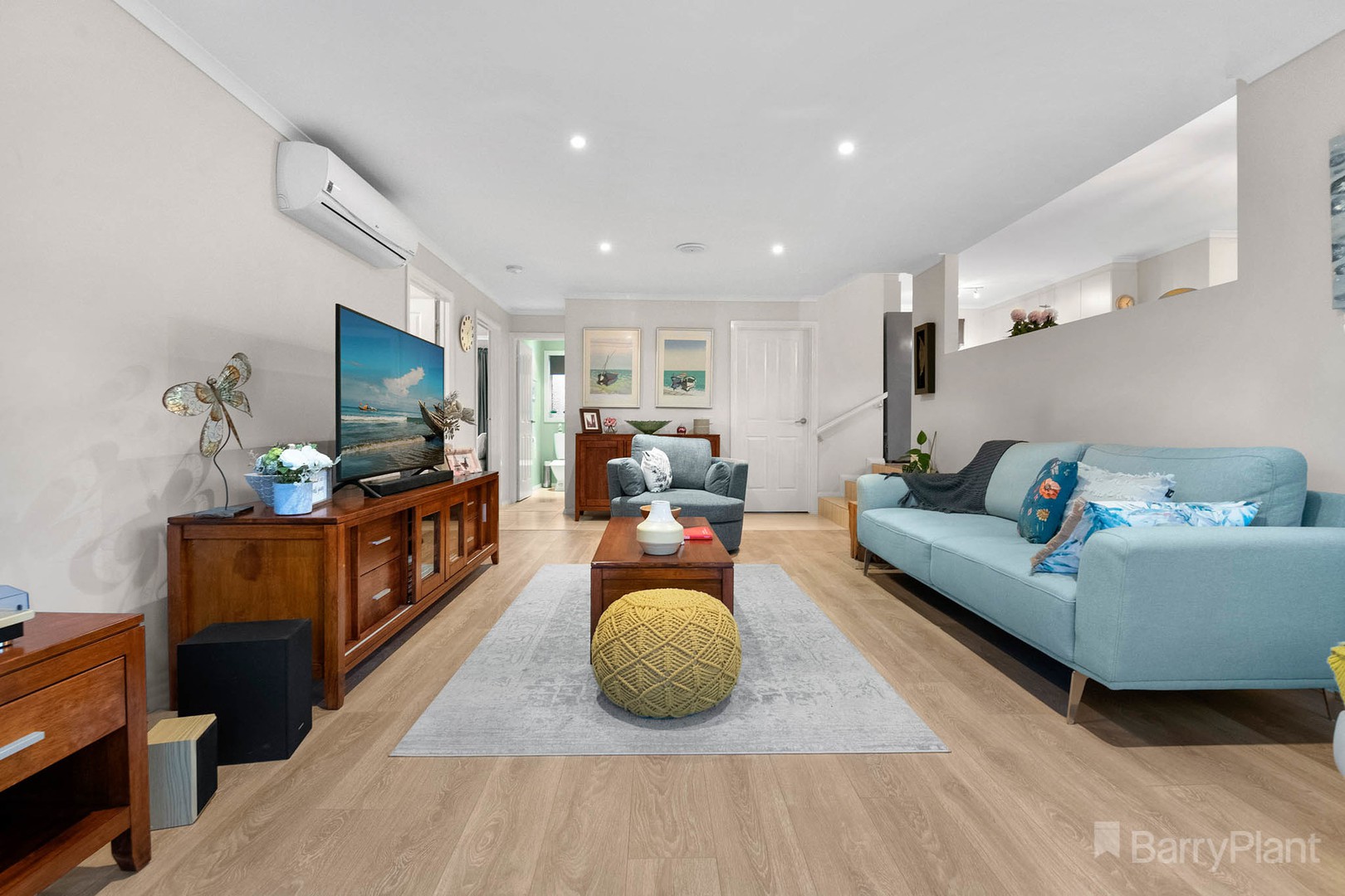 8 Christopher ClosePakenham, VIC 3810, Pakenham - Thumbnail 3