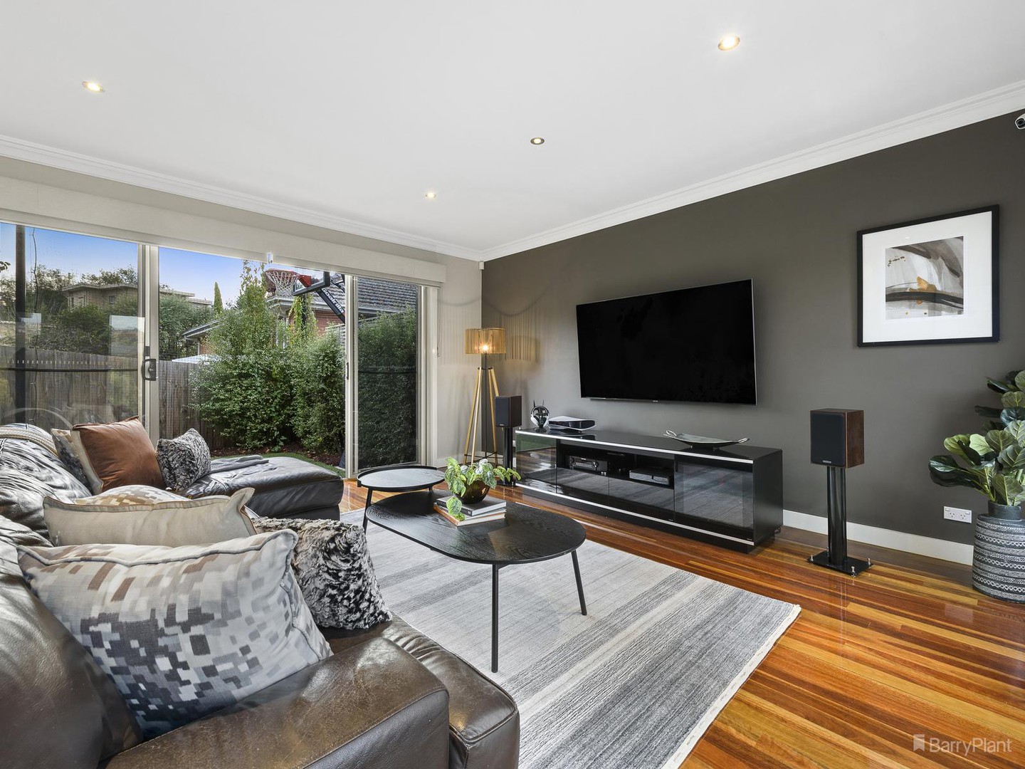 105 Macedon Road, Templestowe Lower, VIC 3107 - Thumbnail 2 - 27/05/2021