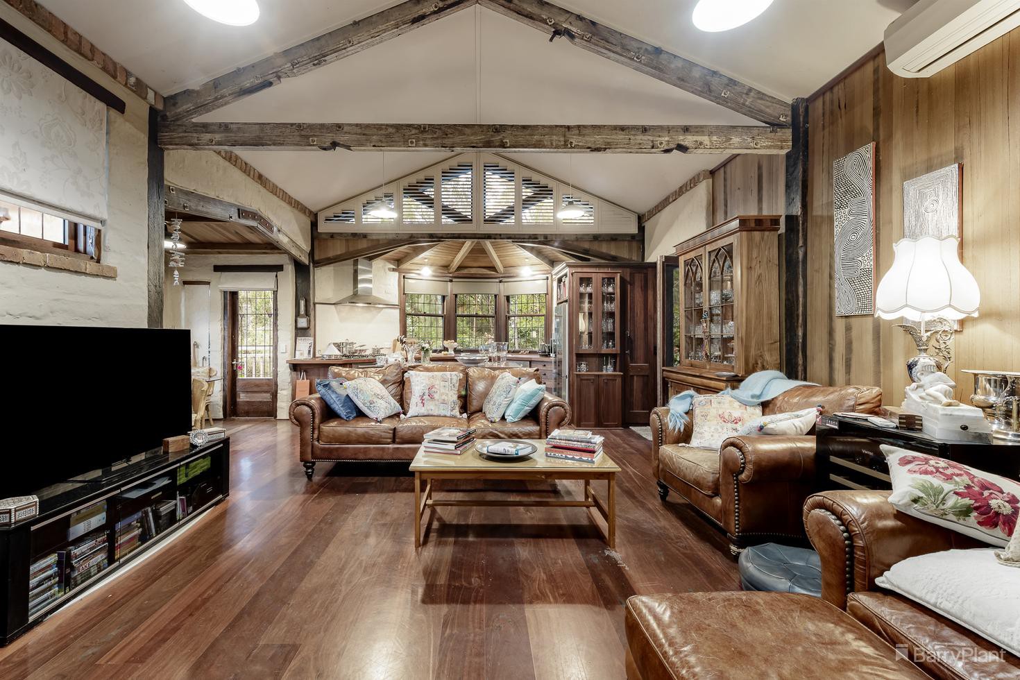 143 Pitt Street, Eltham, VIC 3095, Eltham - Thumbnail 2