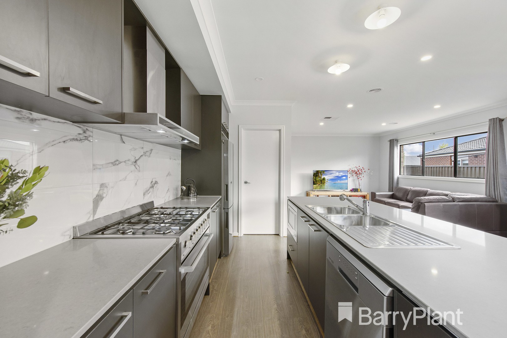 20 Amethyst RoadCobblebank, VIC 3338, Cobblebank - Thumbnail 5