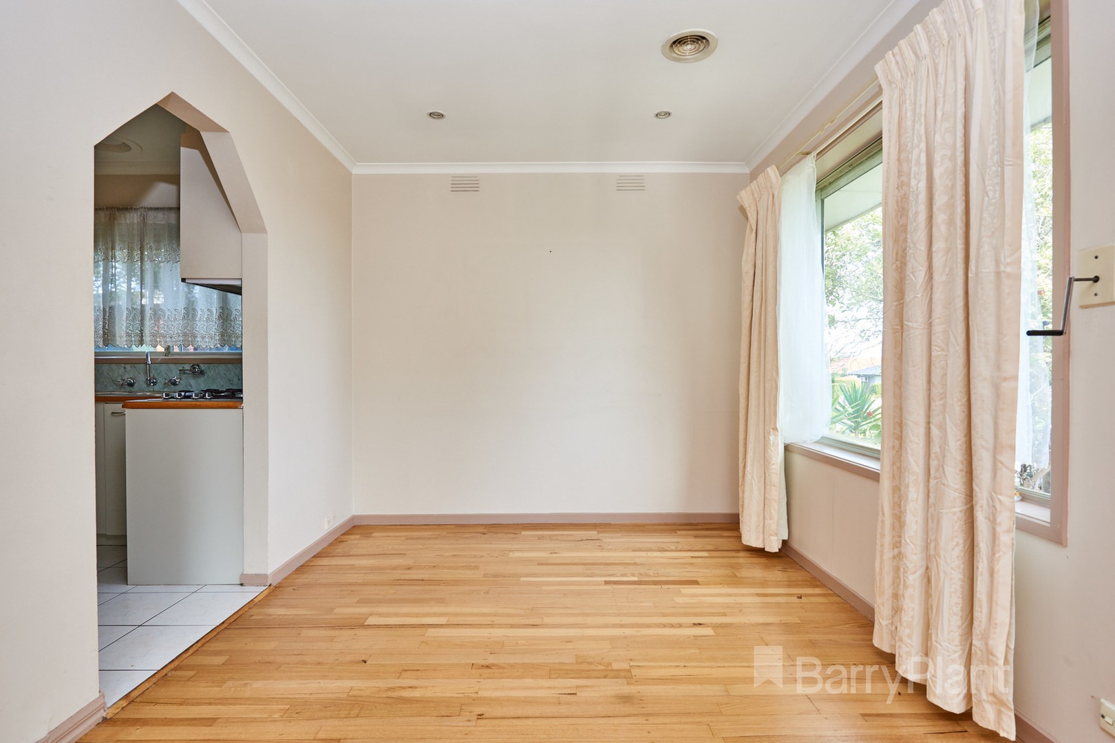 13 Jacana StreetNoble Park, VIC 3174, Noble Park - Thumbnail 6