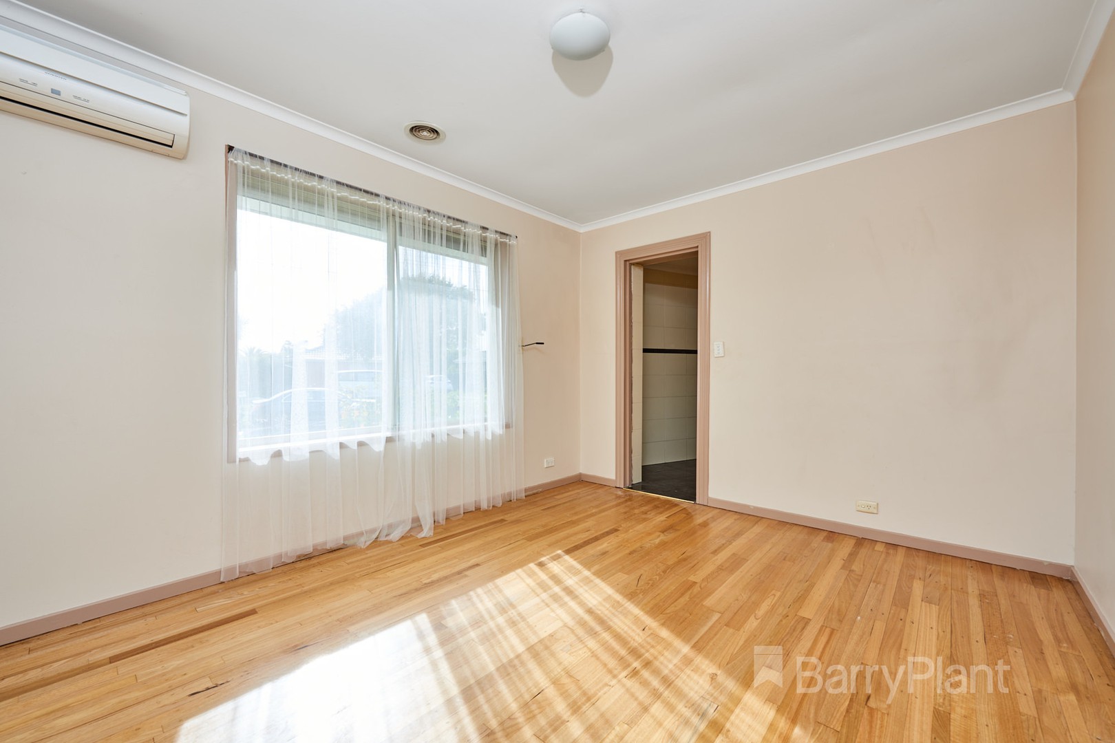 13 Jacana StreetNoble Park, VIC 3174, Noble Park - Thumbnail 8