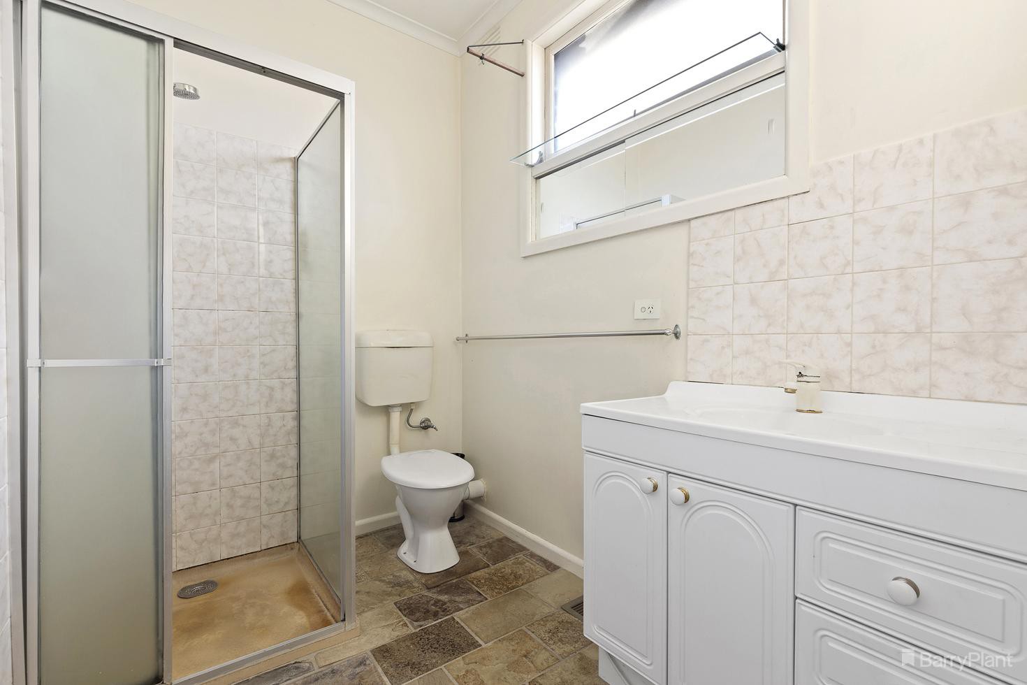 17 Bonnie Doone Street, Briar Hill, VIC 3088, Briar Hill - Thumbnail 8