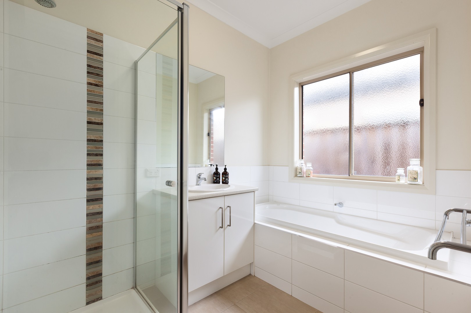 28 Stanton Crescent, Rosanna, Rosanna - Thumbnail 7
