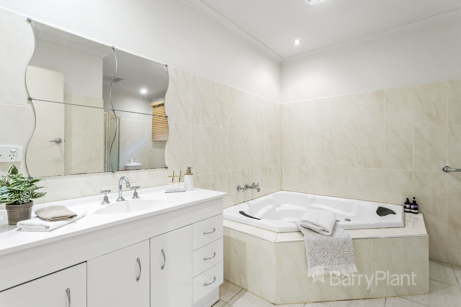 2 Bungay StreetWatsonia, VIC 3087, Watsonia - Thumbnail 5