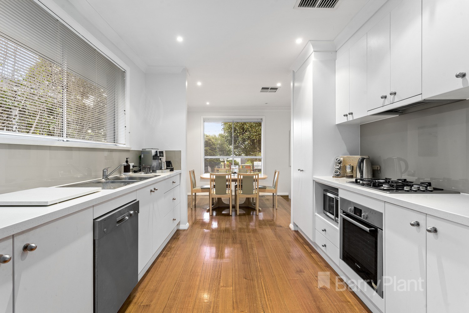 32 Balmoral AvenueBundoora, VIC 3083, Bundoora - Thumbnail 3