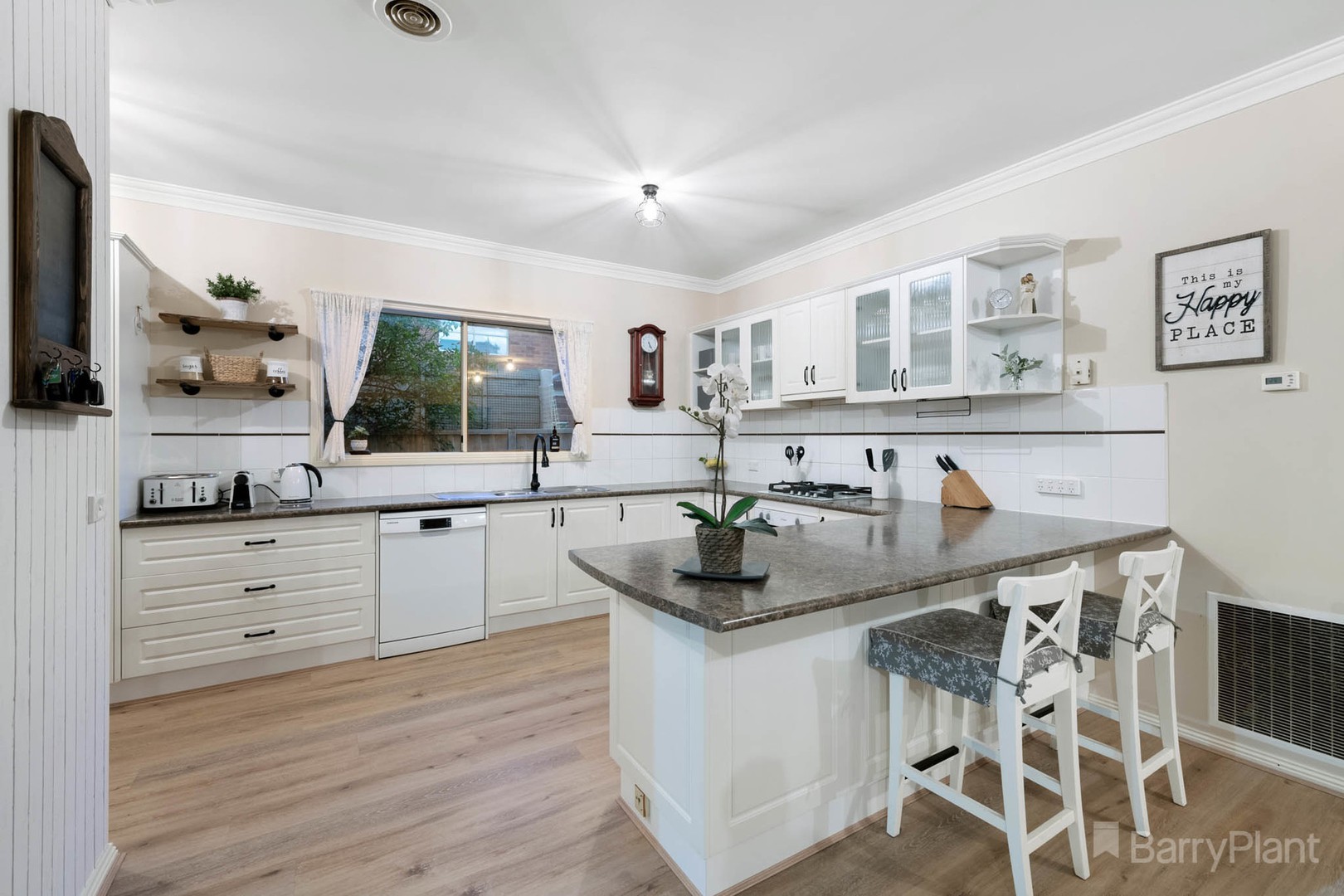 23 Juliet Gardens, Pakenham, VIC 3810 - Thumbnail 2 - 09/06/2021