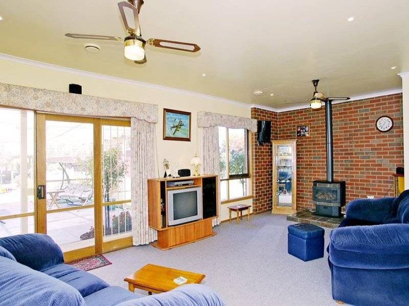 20 Lachlan CourtLovely Banks, VIC 3213, Lovely Banks - Thumbnail 5