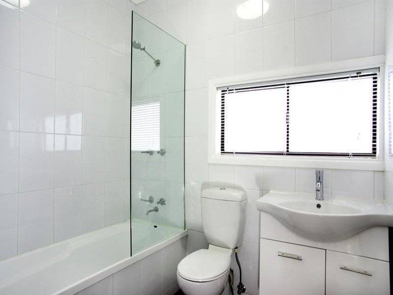 24 Shannon AvenueHamlyn Heights, VIC 3215, Hamlyn Heights - Thumbnail 4