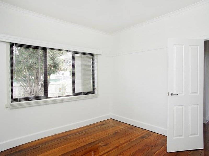 24 Shannon AvenueHamlyn Heights, VIC 3215, Hamlyn Heights - Thumbnail 5