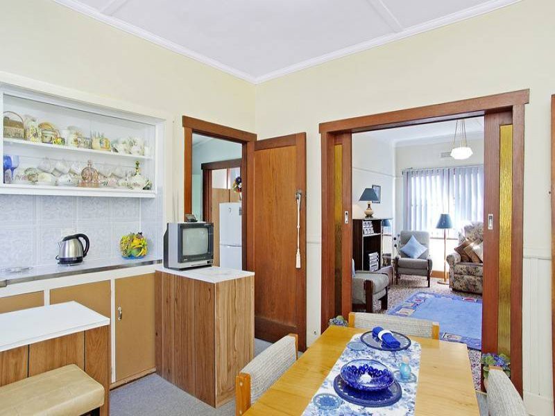 24 Britannia StreetGeelong West, VIC 3218, Geelong West - Thumbnail 3